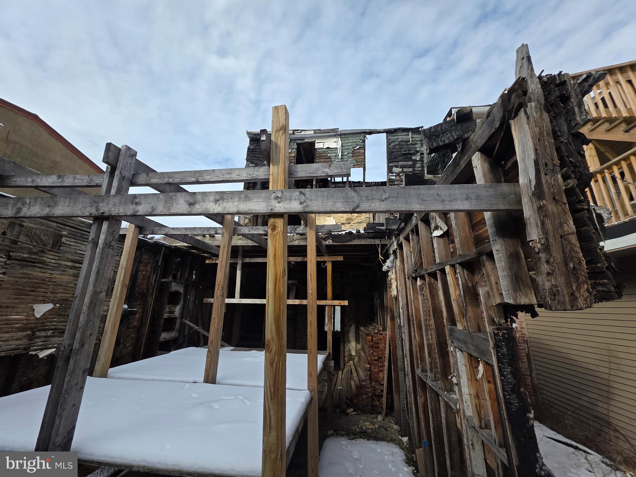 ASHLAND - Residential