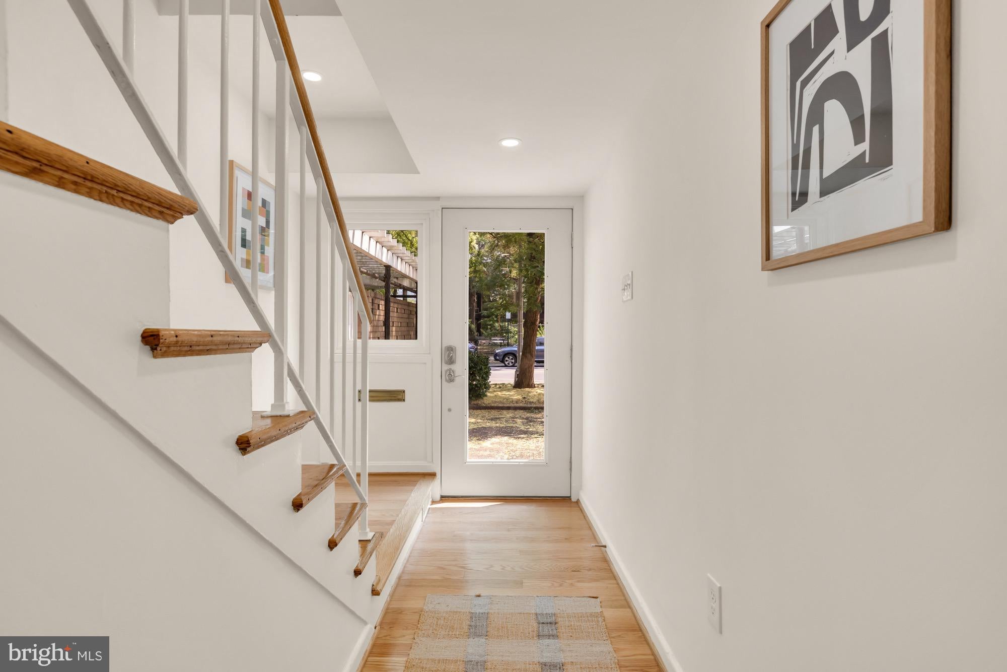 319 I STREET SW 200