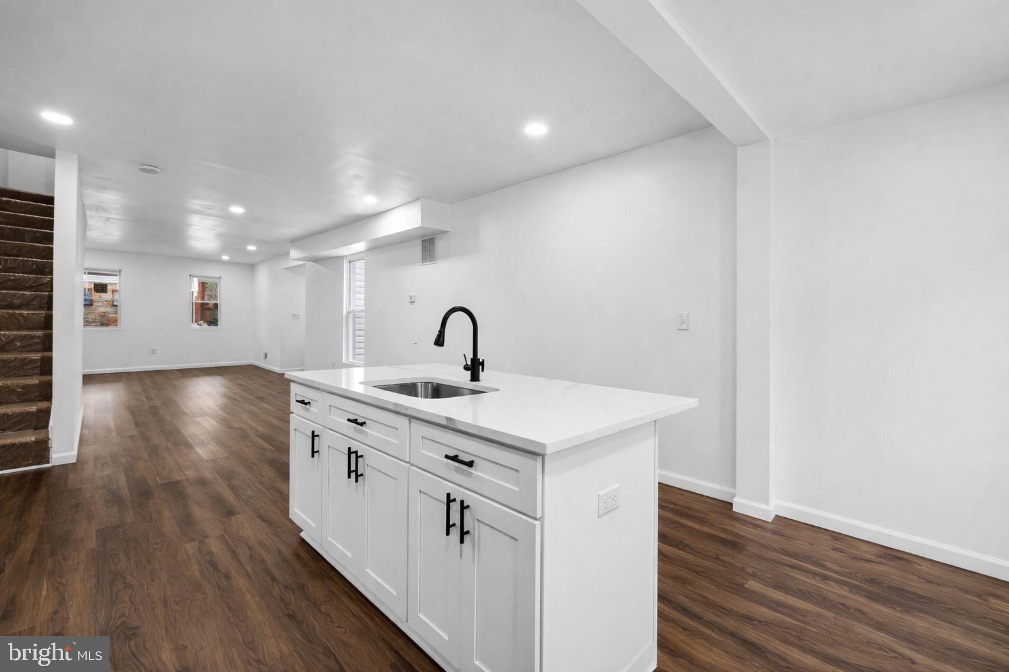 GOVANS - Residential