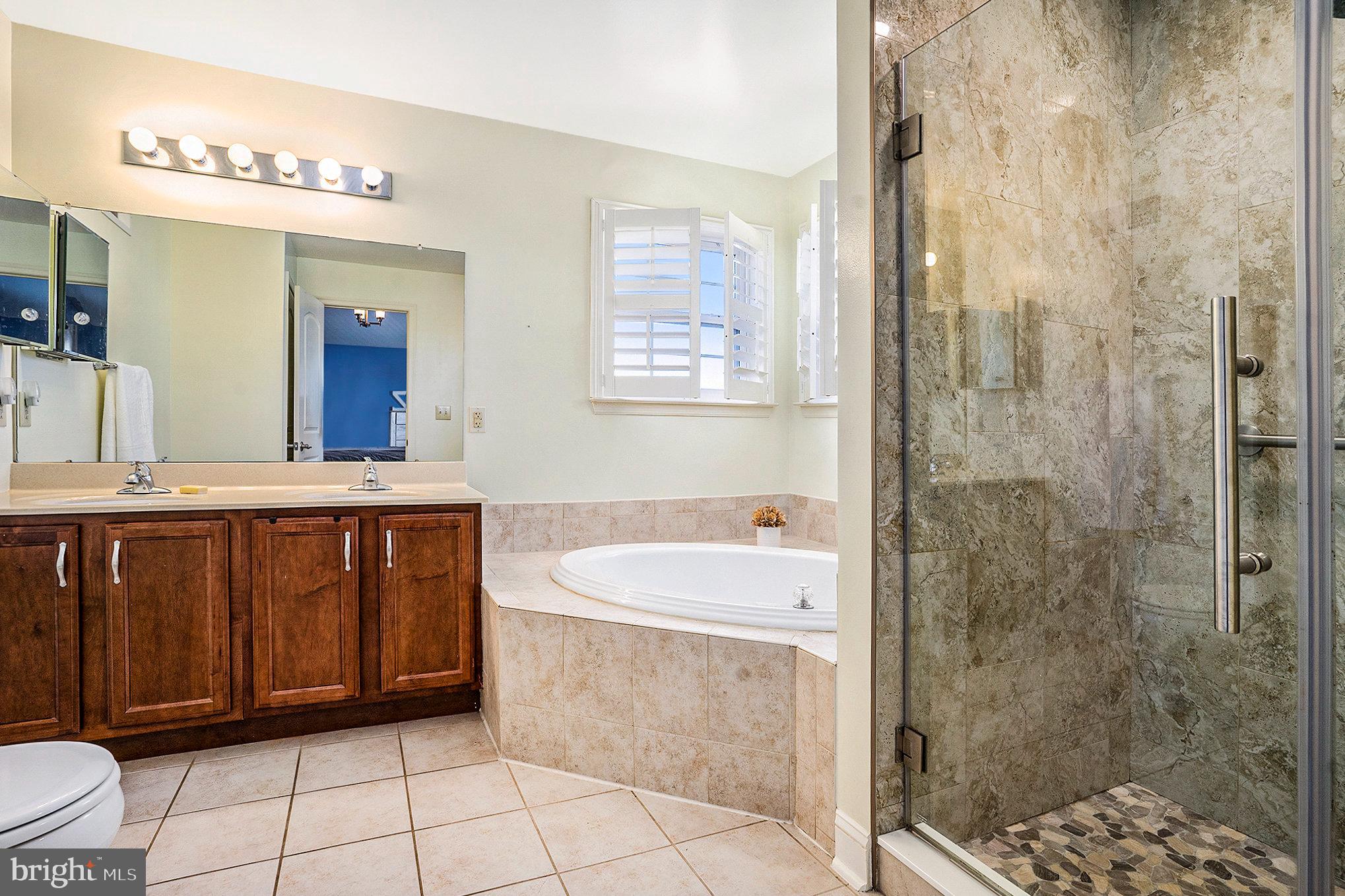 BILTMORE ESTATES - Residential