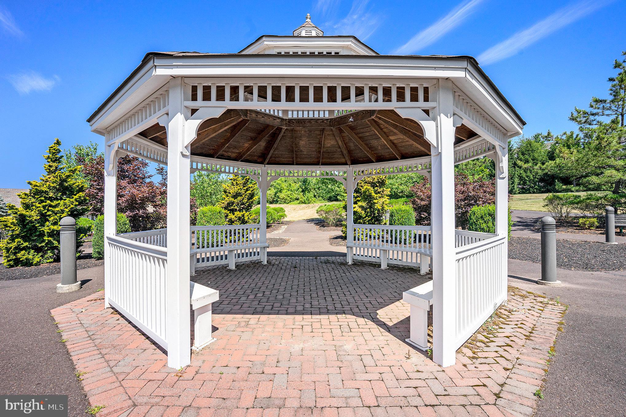 BILTMORE ESTATES - Residential