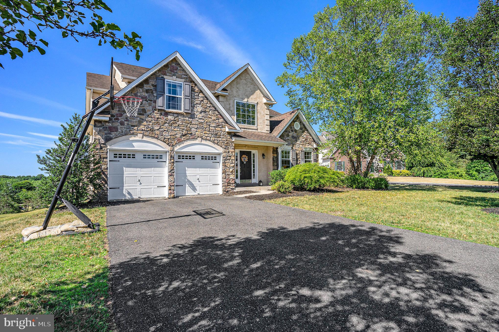 BILTMORE ESTATES - Residential