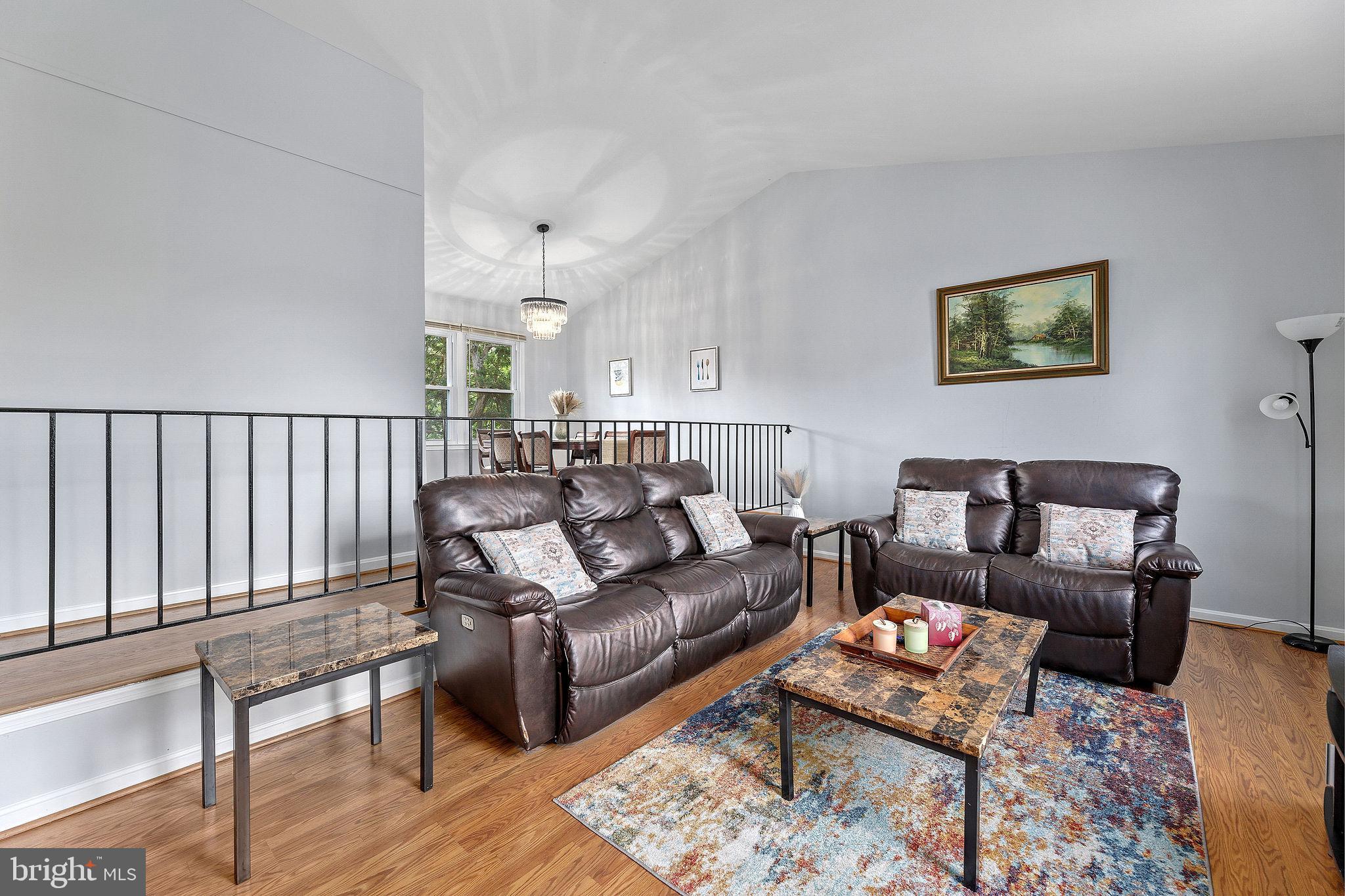 REFLECTION LAKE - Residential Lease