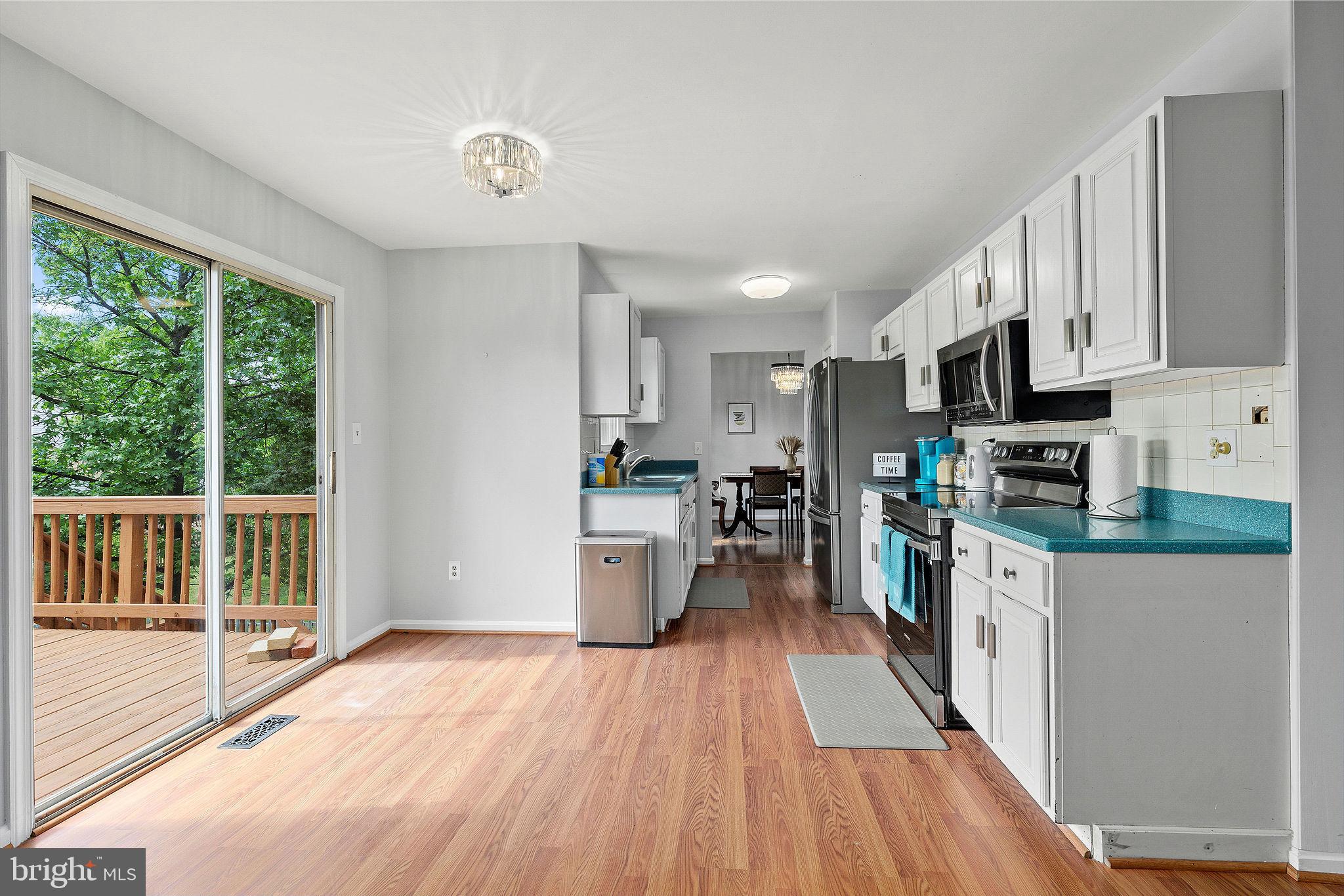 REFLECTION LAKE - Residential Lease