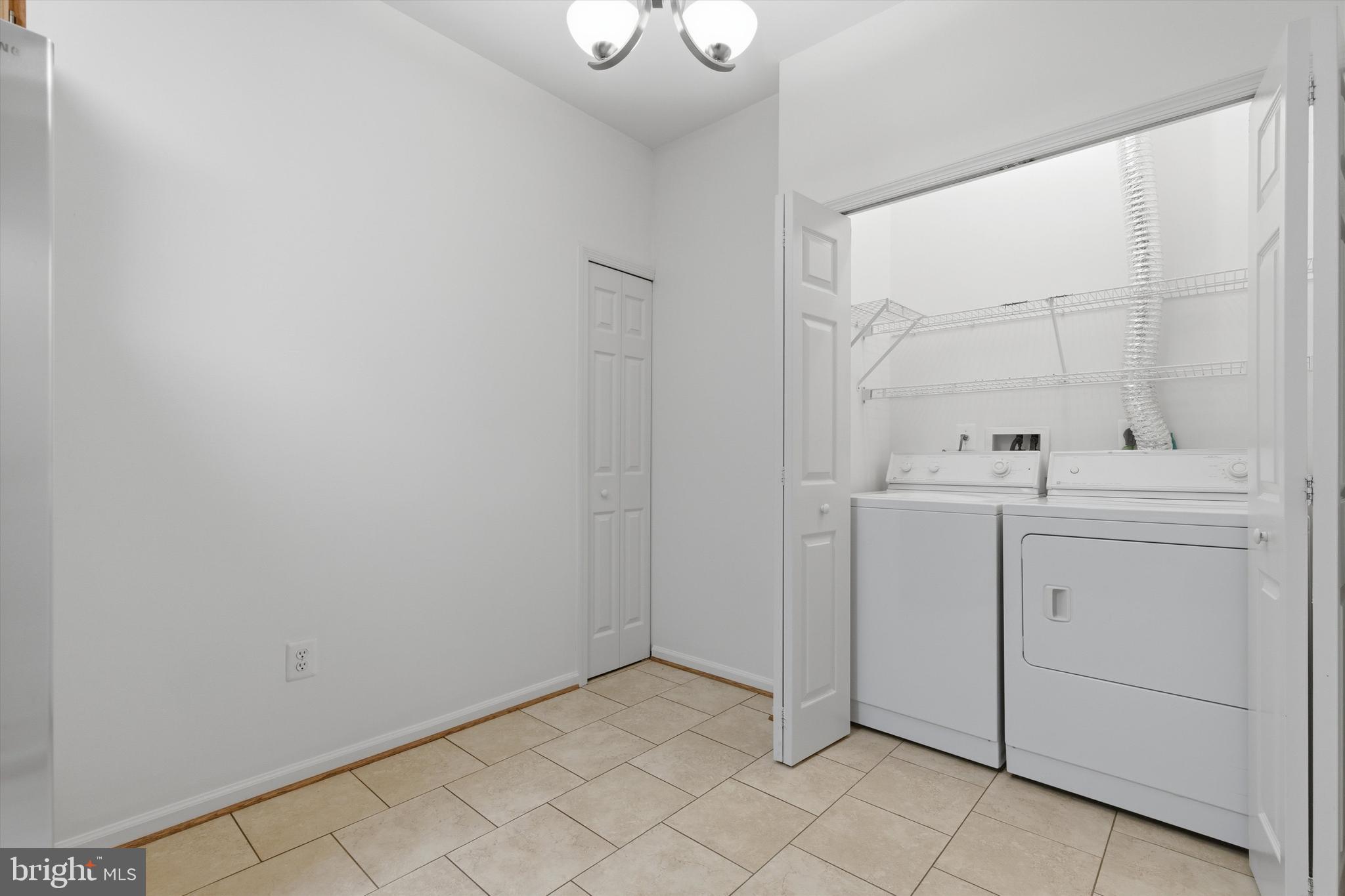 CEDAR GROVE AT CROFTON - Residential Lease