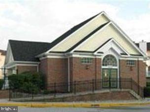 CEDAR GROVE AT CROFTON - Residential Lease