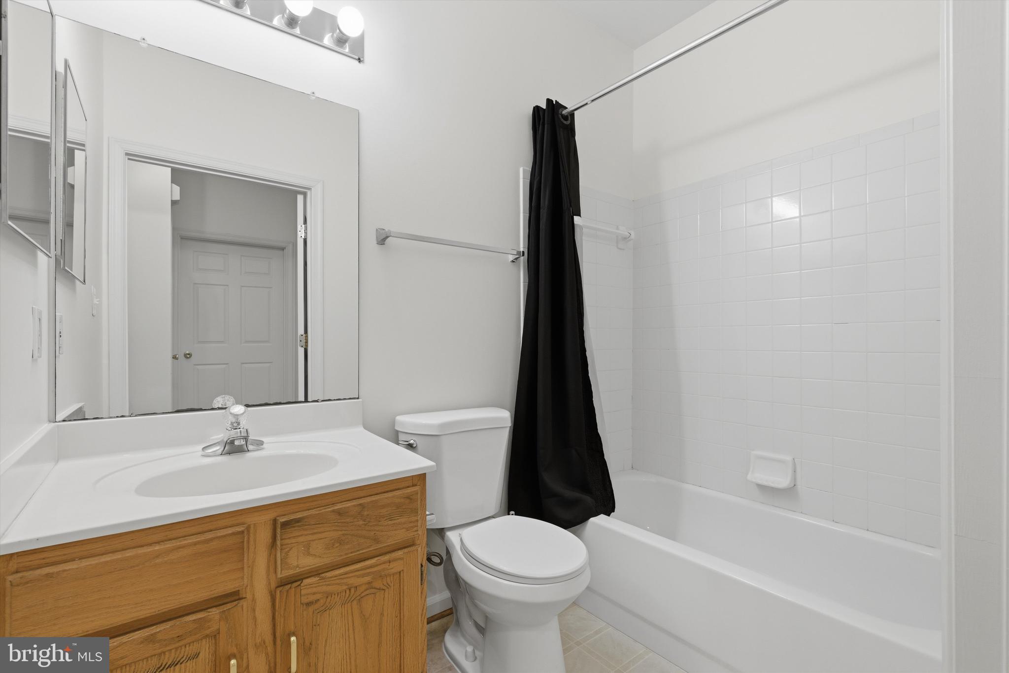 CEDAR GROVE AT CROFTON - Residential Lease