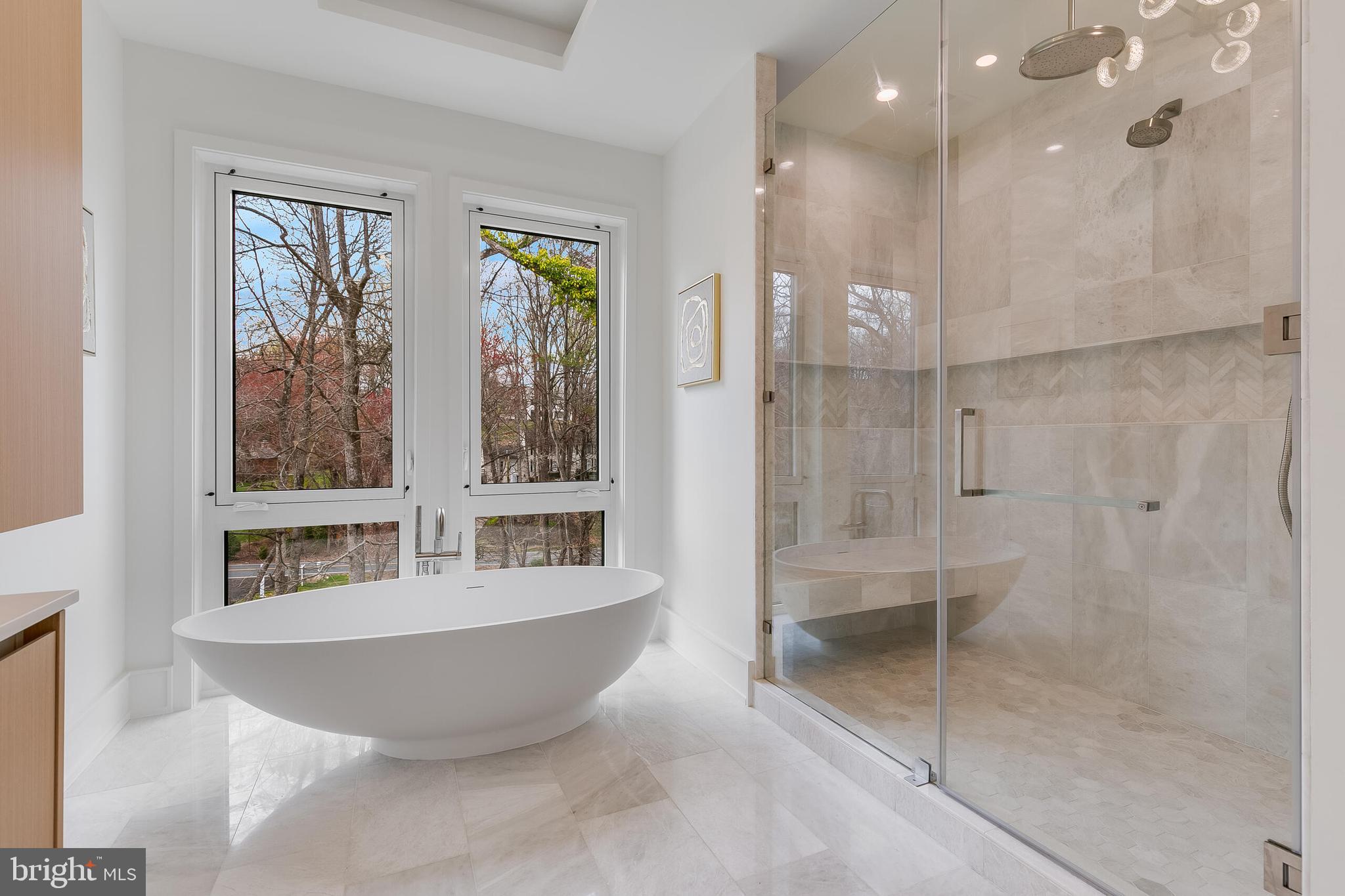 WOODSIDE ESTATES - Residential