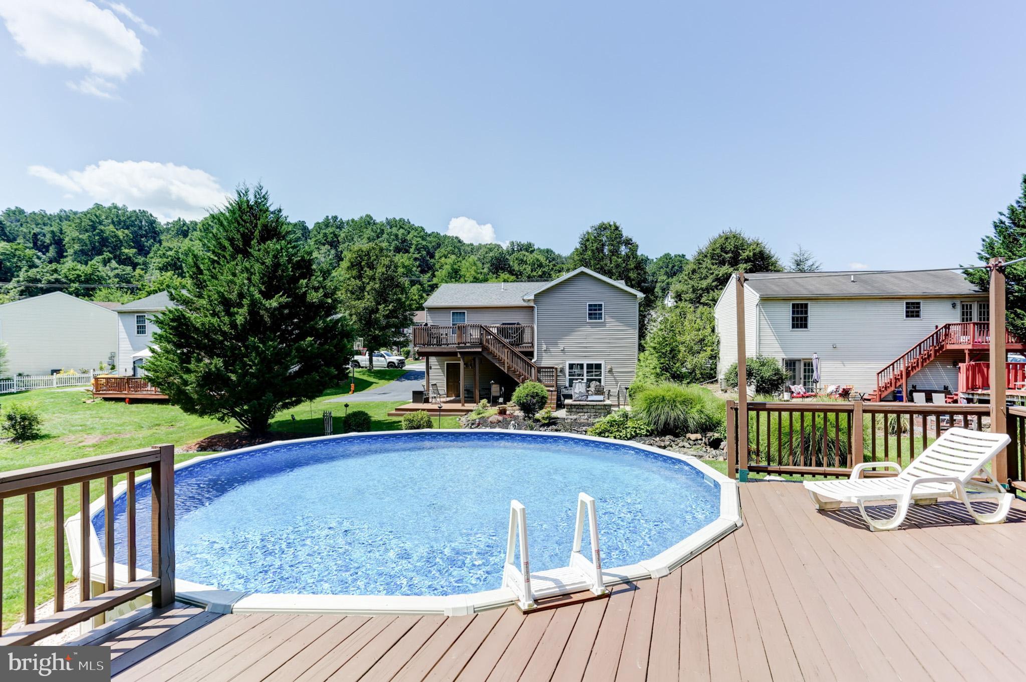 RIVERVIEW - Residential