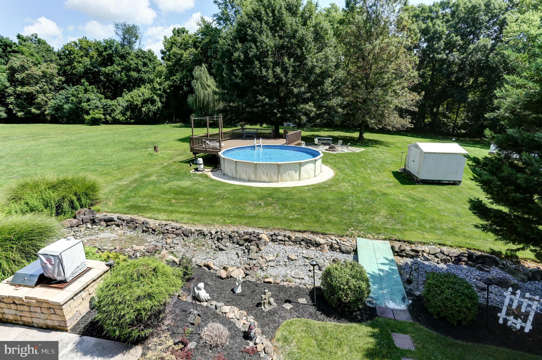 RIVERVIEW - Residential