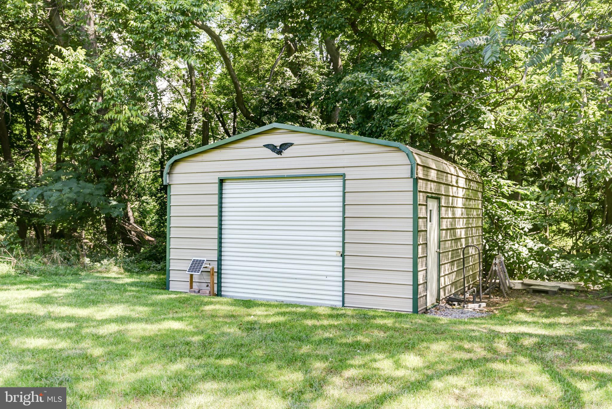 RIVERVIEW - Residential