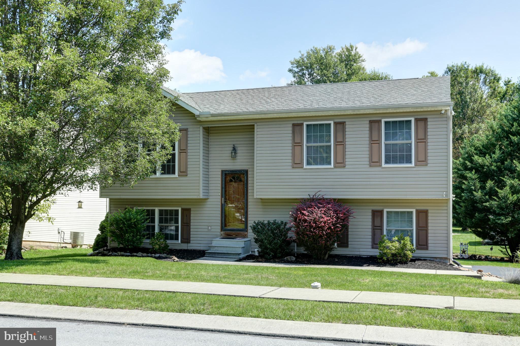 RIVERVIEW - Residential