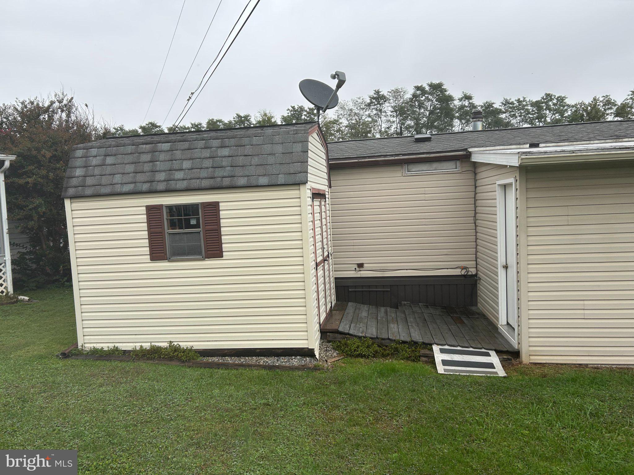 25 JERE ROAD