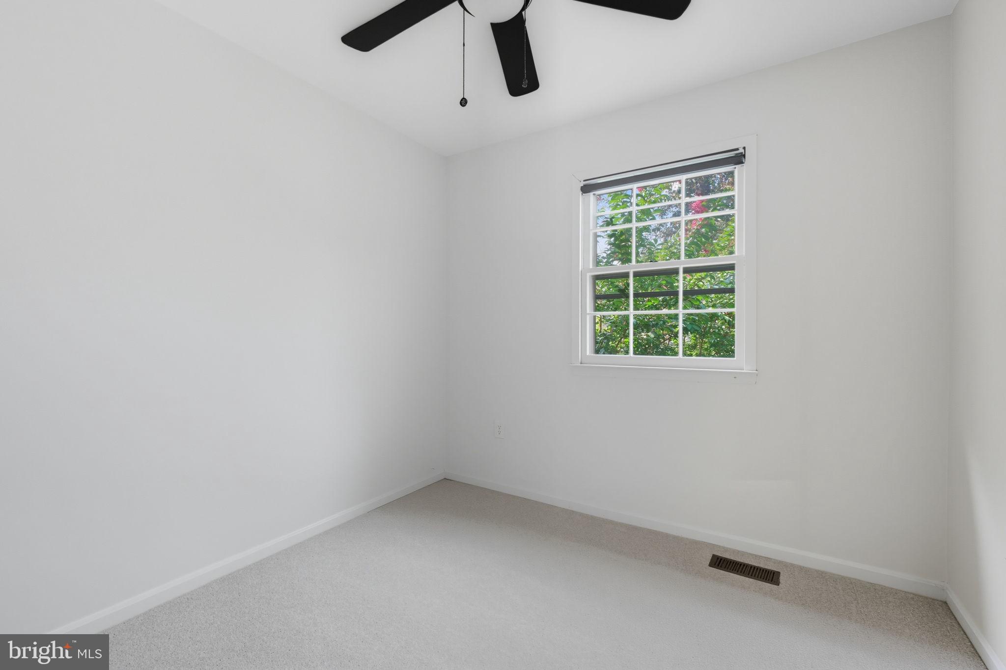 KEENE MILL WOODS - Residential