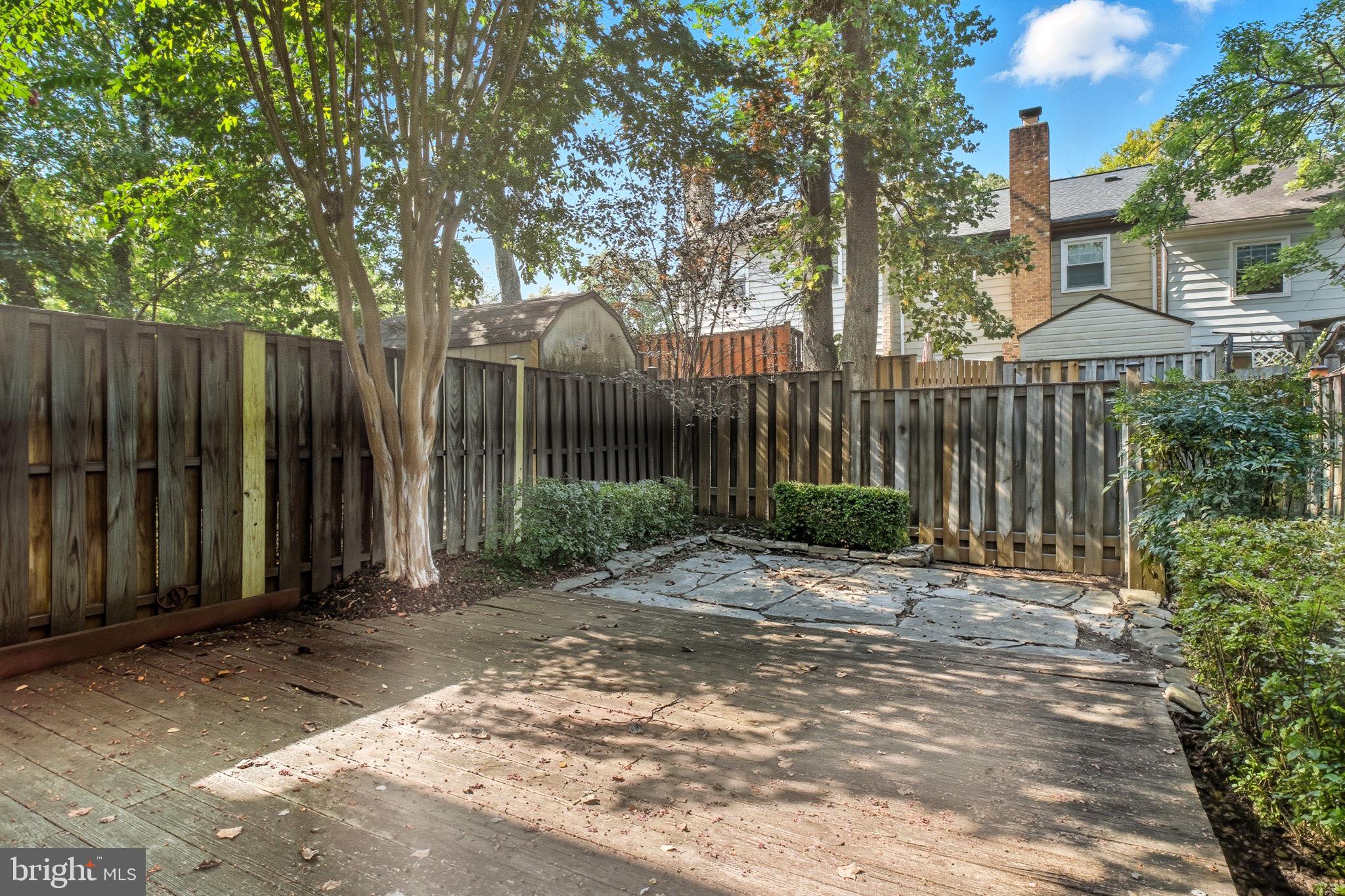 KEENE MILL WOODS - Residential