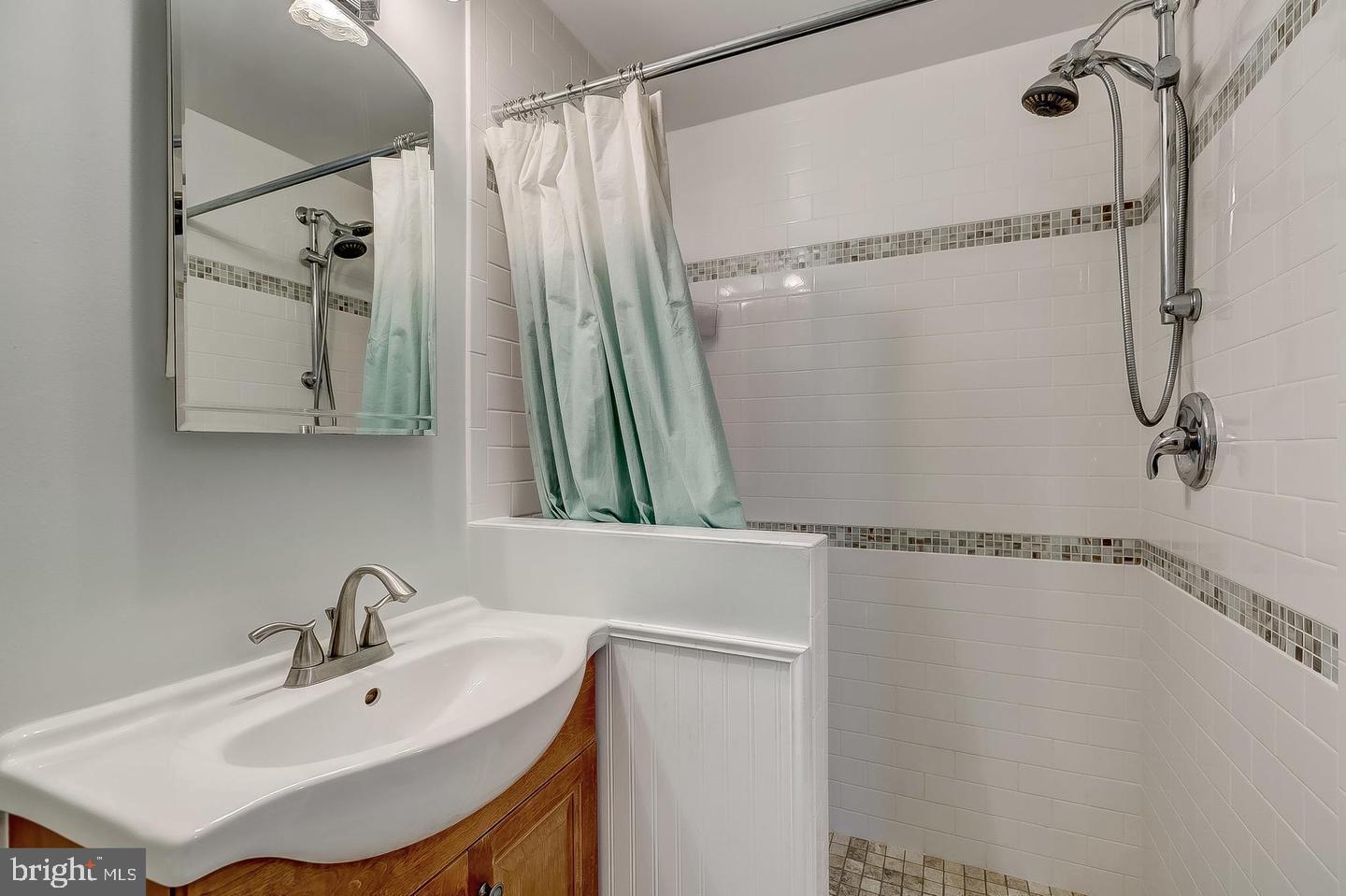 FEDERAL HILL HISTORIC DISTRICT - Residential Lease