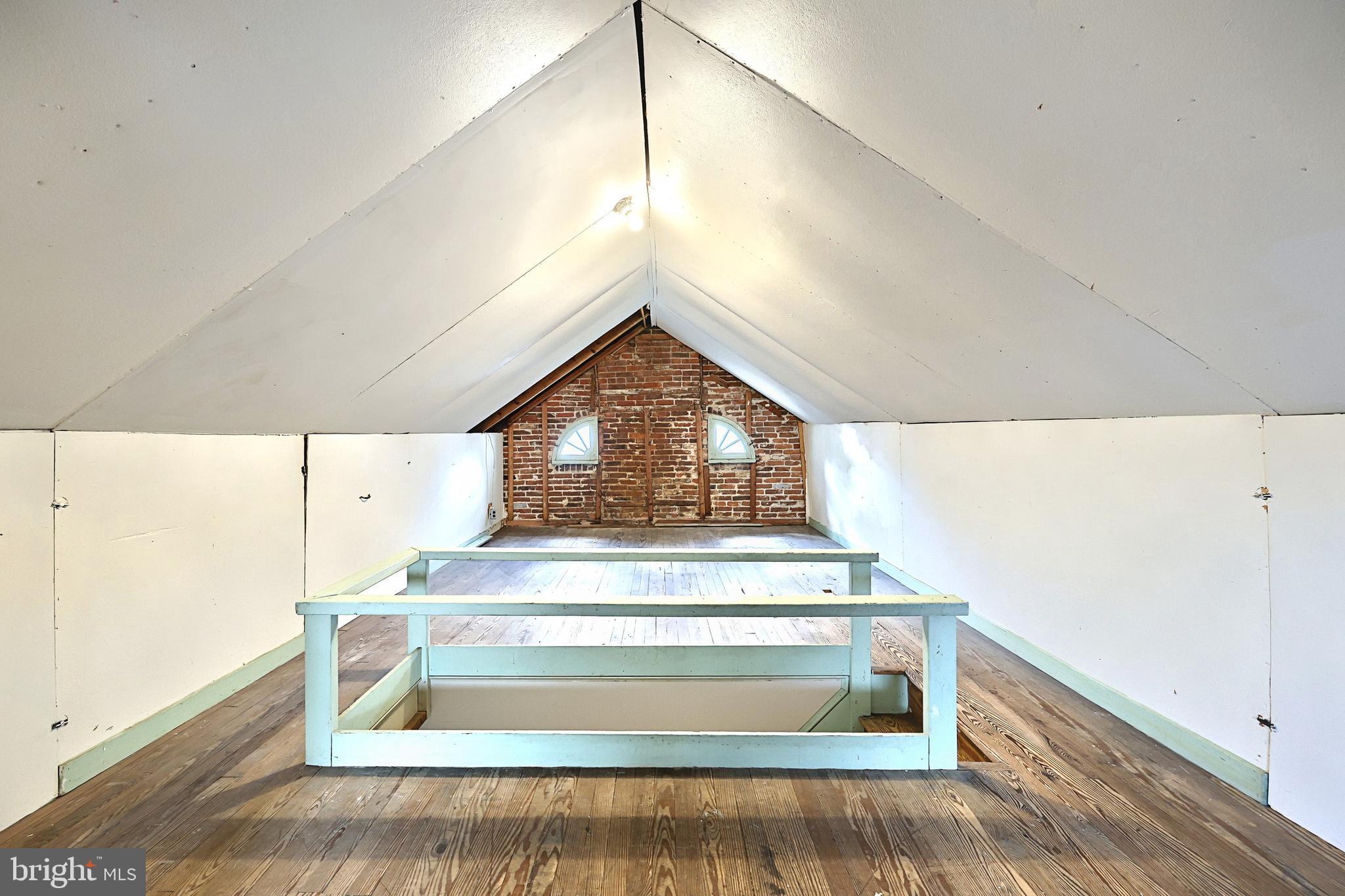 MT ROSE - Residential