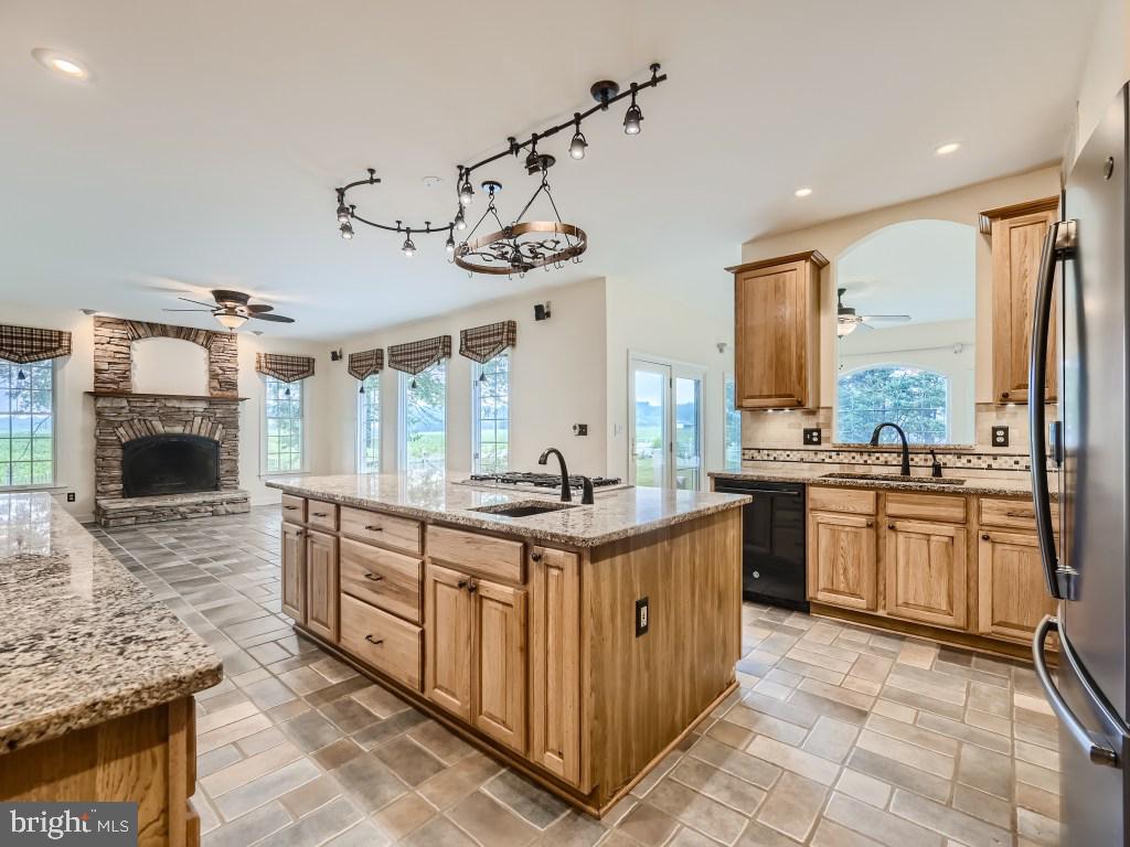 GAMBRILL HEIGHTS - Residential