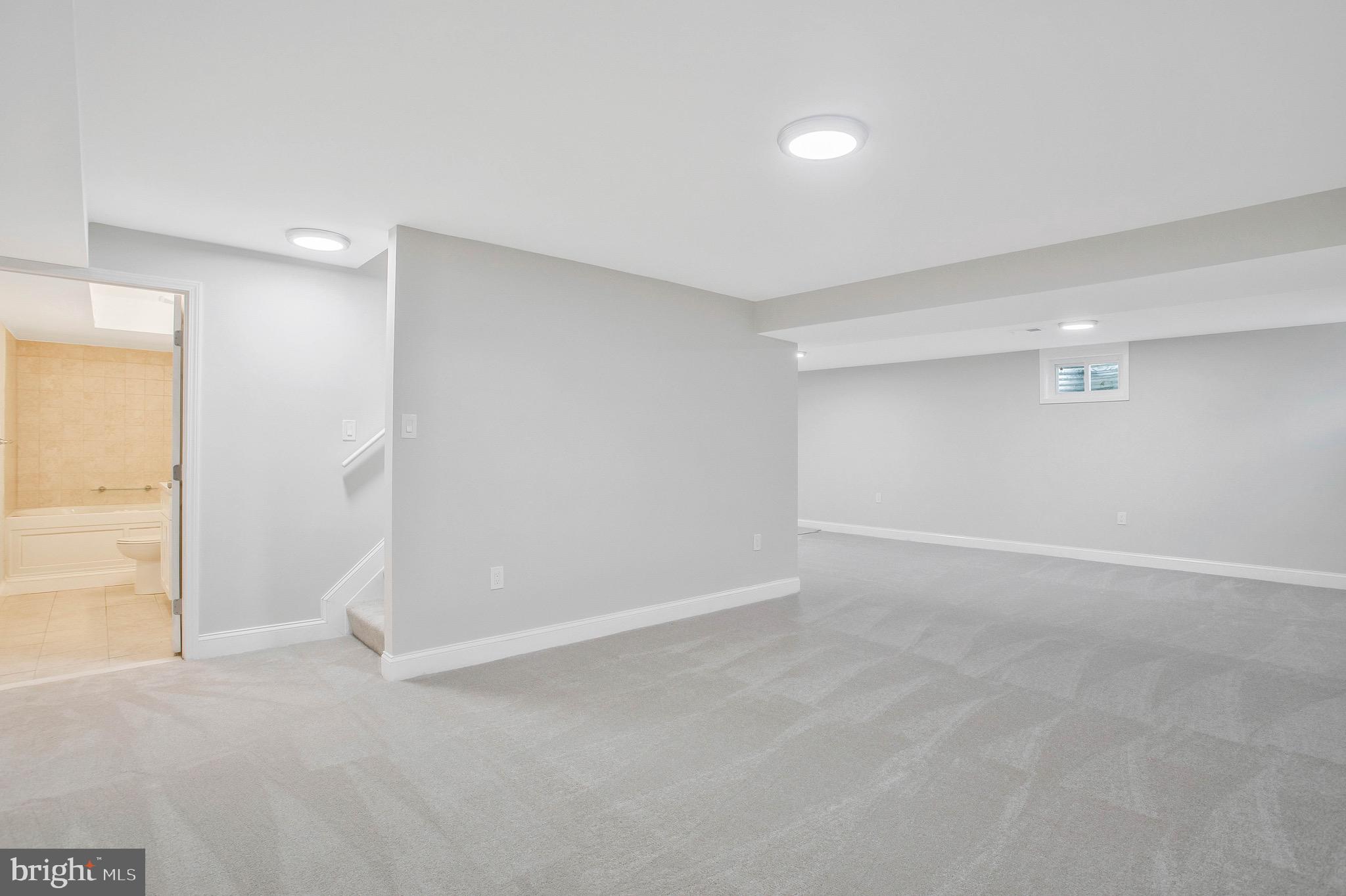 HOLLAWAY ESTATES - Residential