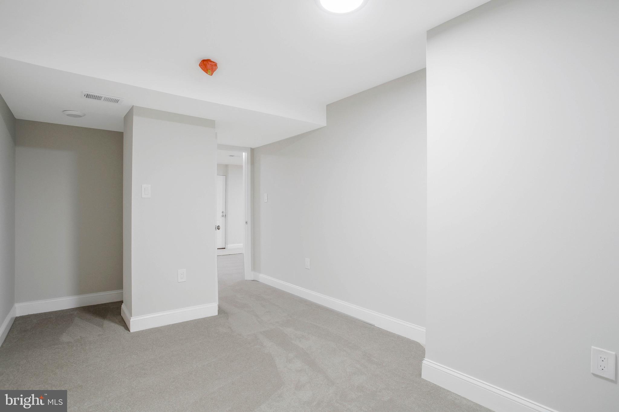 HOLLAWAY ESTATES - Residential