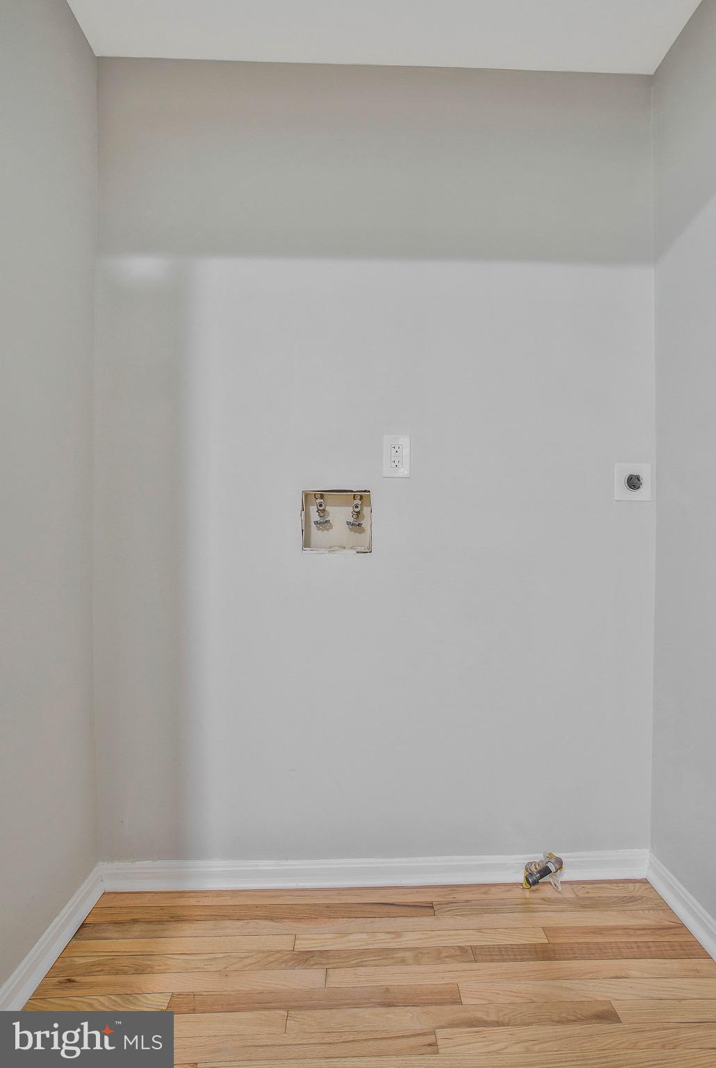 HOLLAWAY ESTATES - Residential