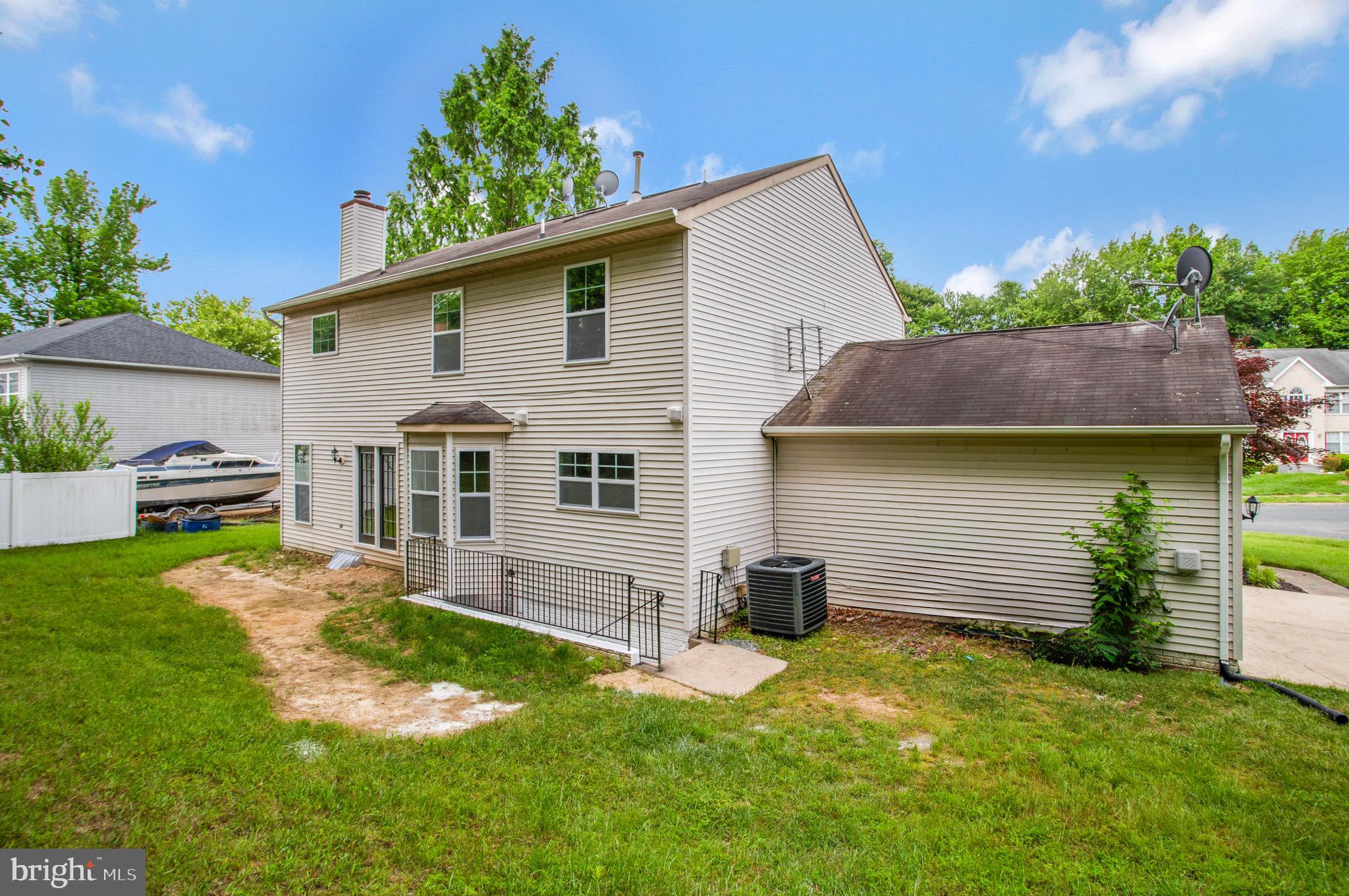 HOLLAWAY ESTATES - Residential