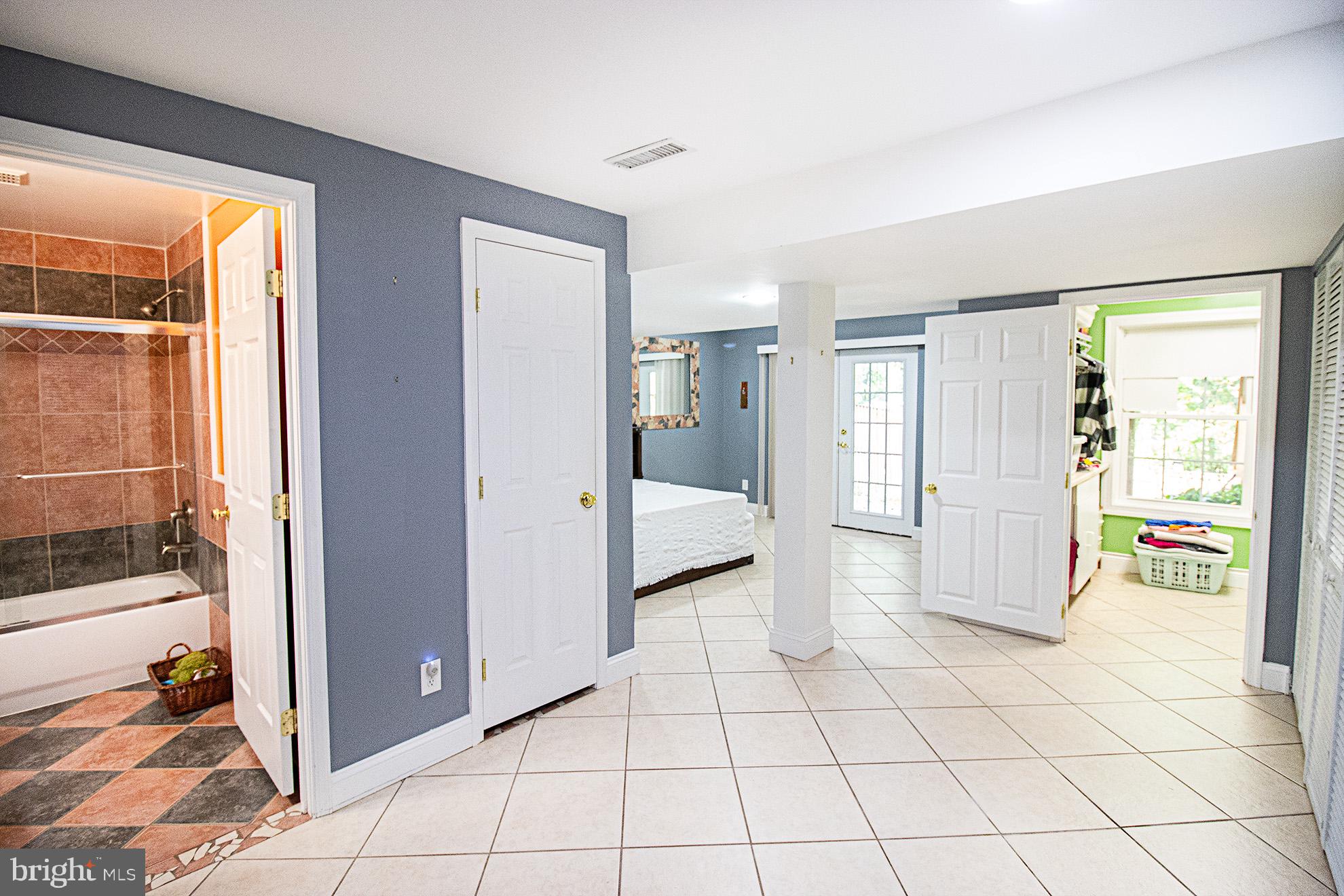 CASHELL MANOR - Residential