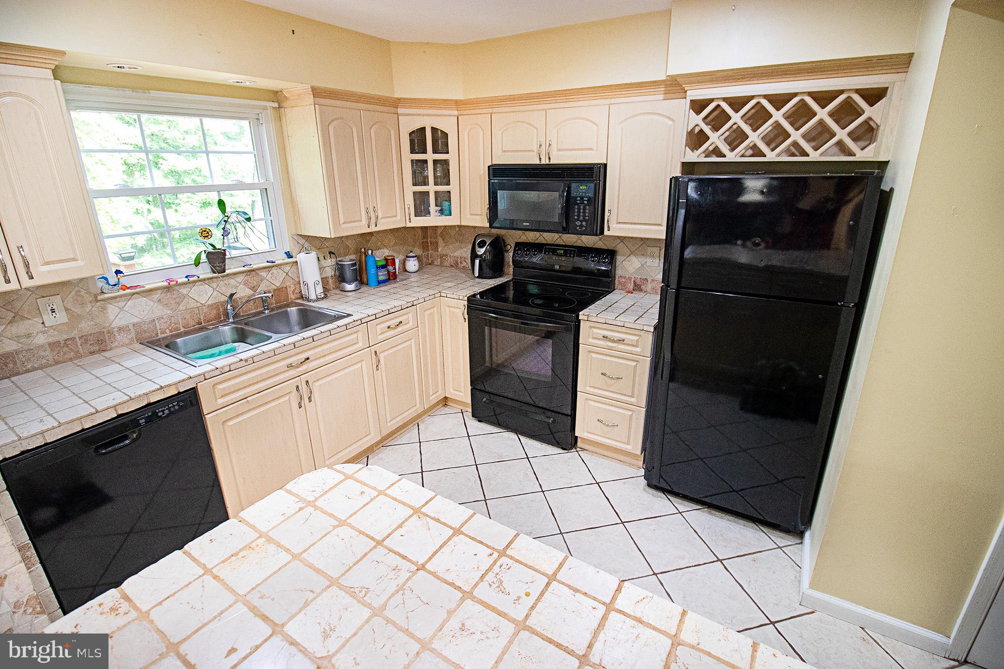 CASHELL MANOR - Residential