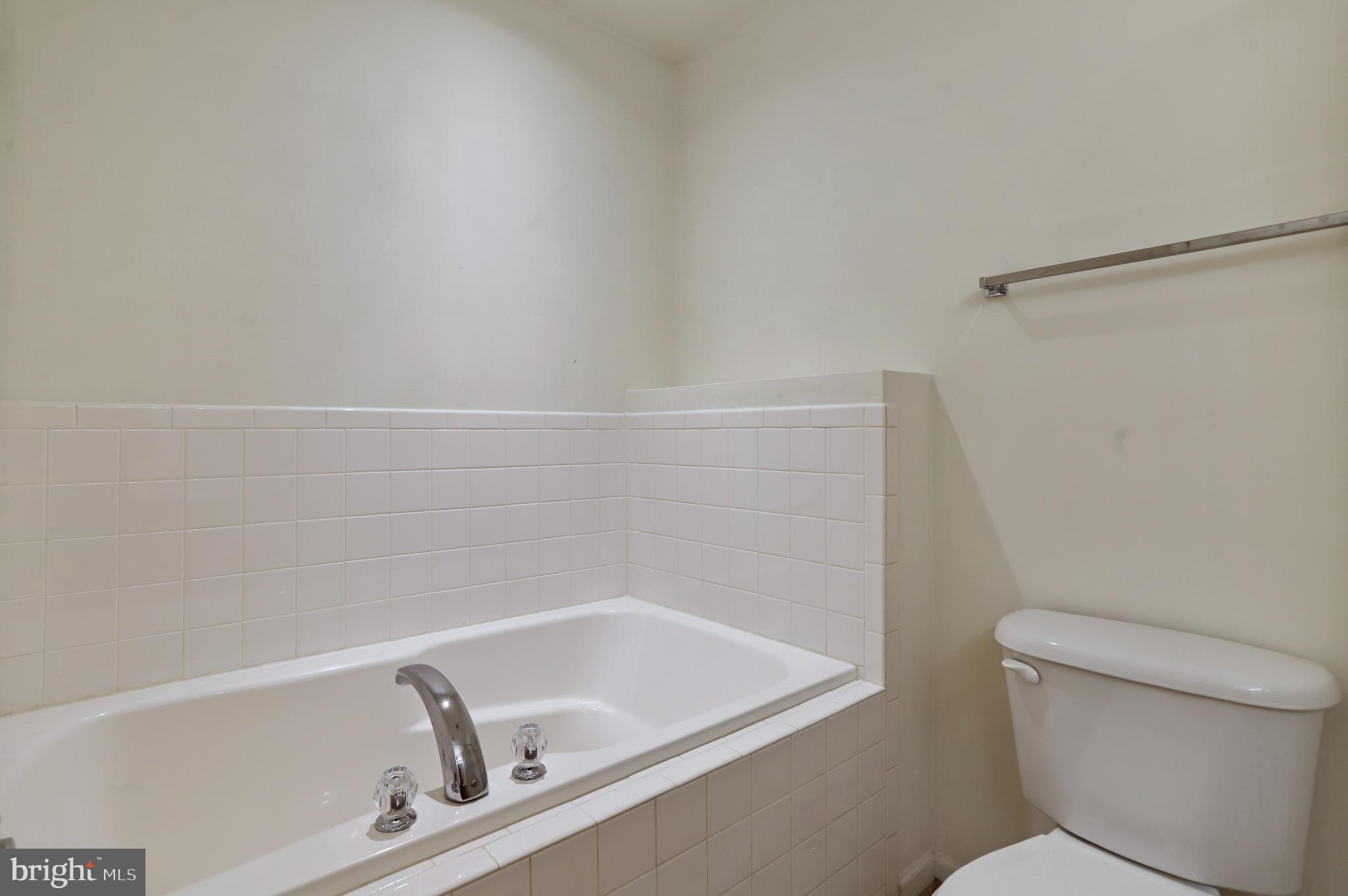 FAIRWAYS AT STONEBRIDGE - Residential