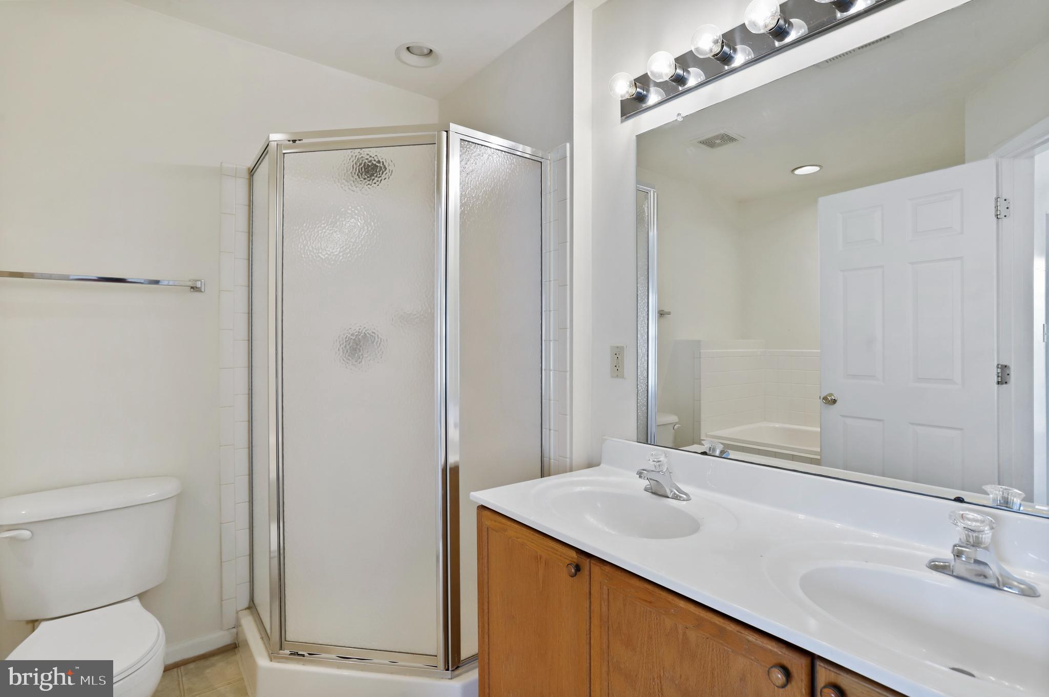 FAIRWAYS AT STONEBRIDGE - Residential