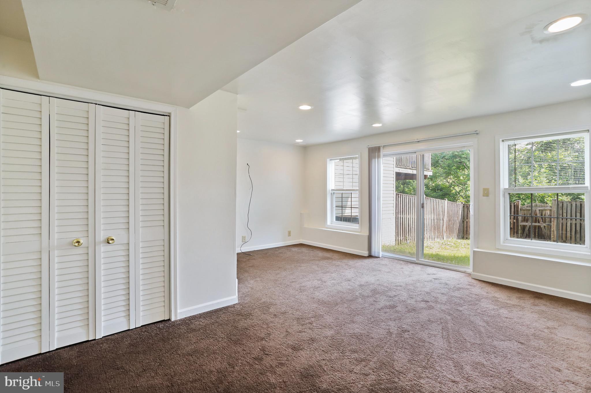 FAIRWAYS AT STONEBRIDGE - Residential