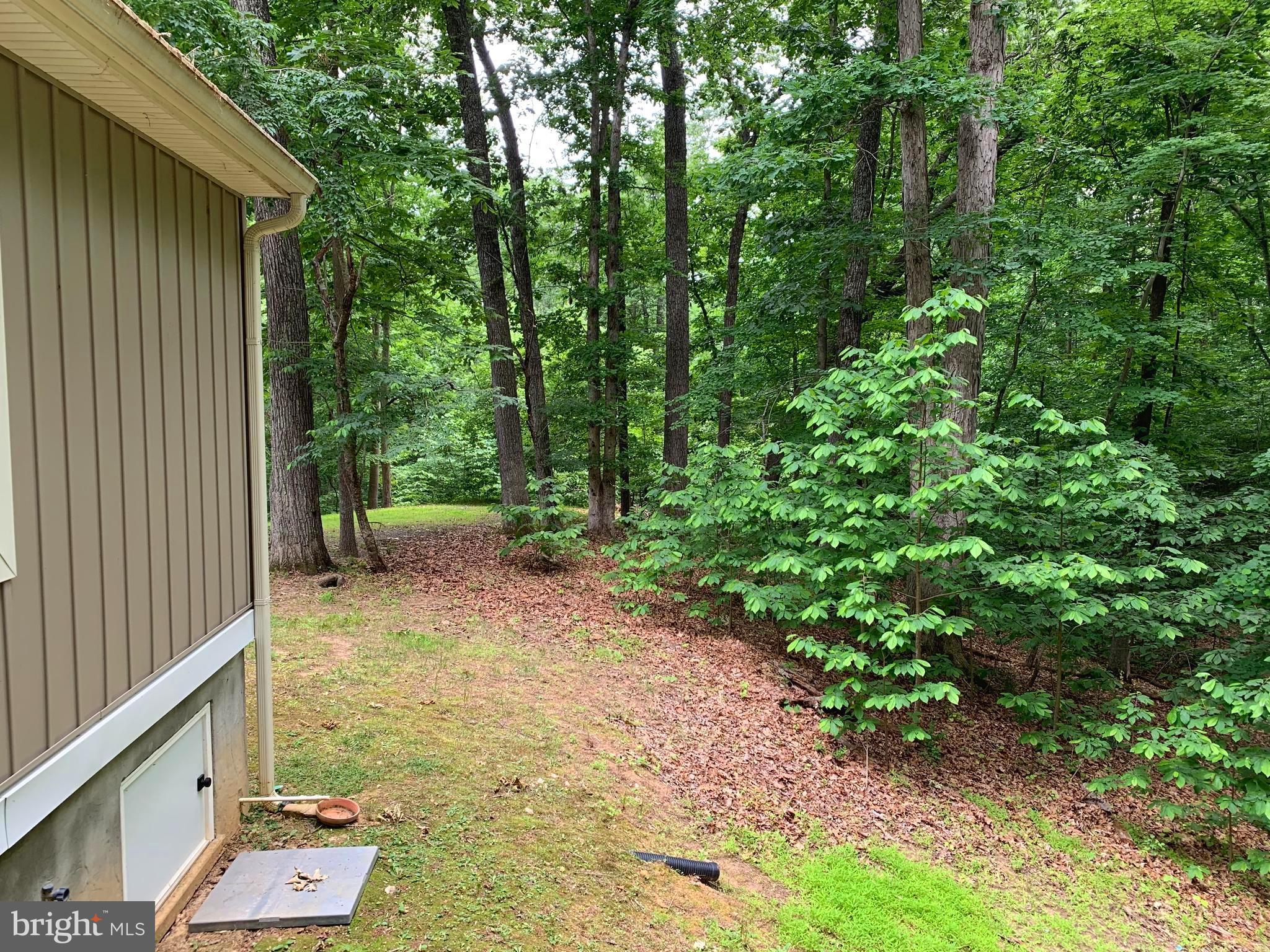 CALMES NECK ESTATES - Residential