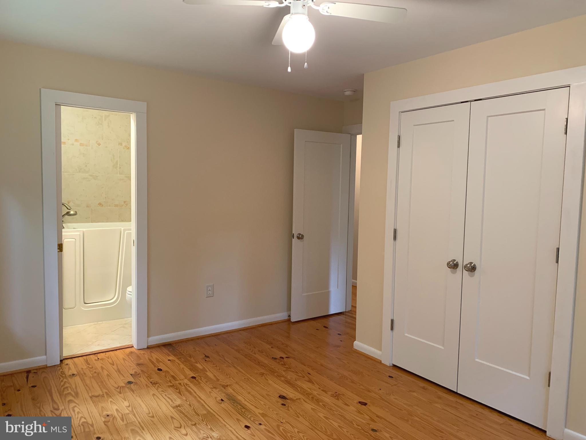 CALMES NECK ESTATES - Residential