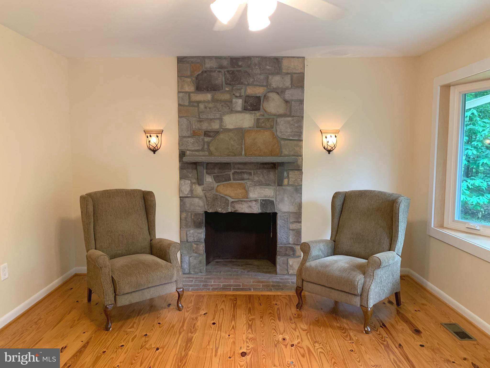 CALMES NECK ESTATES - Residential