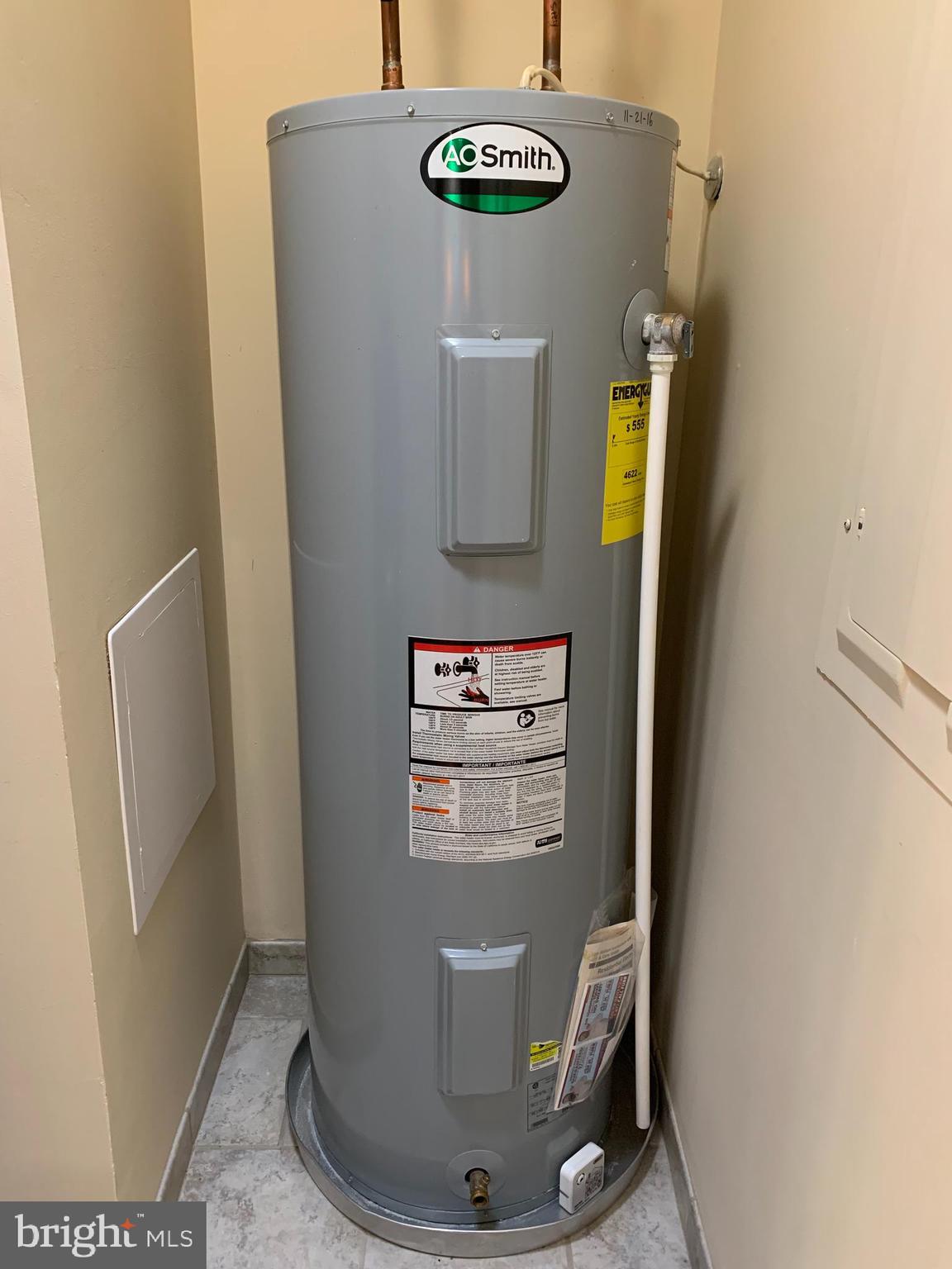 CALMES NECK ESTATES - Residential