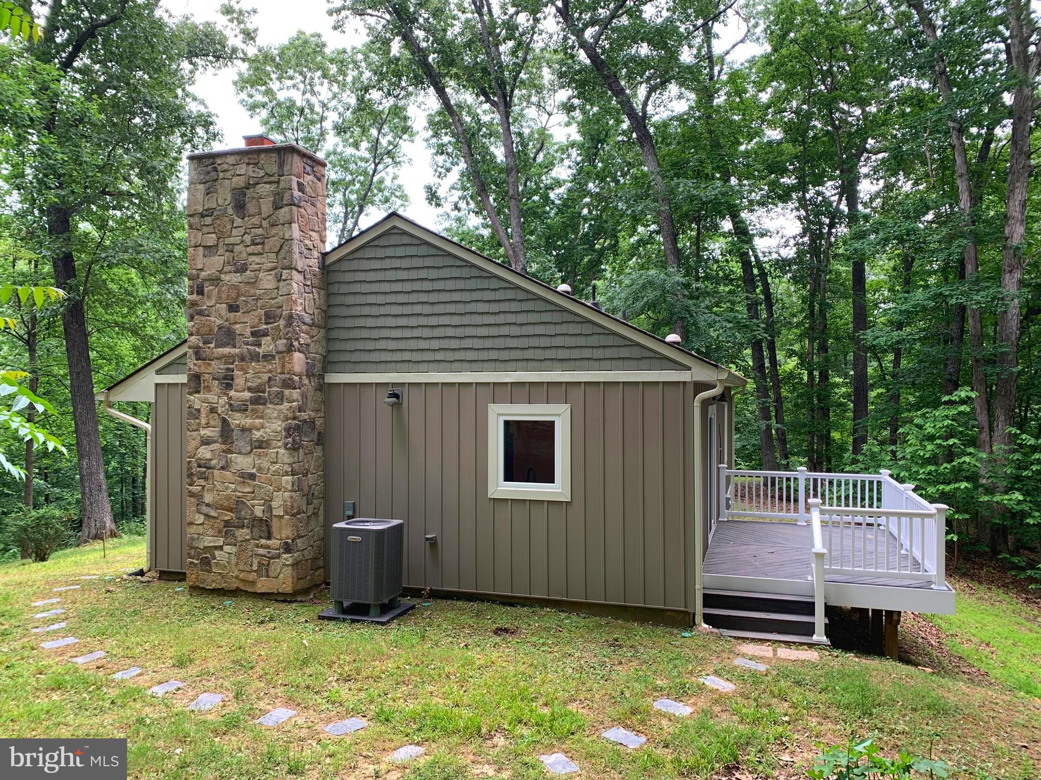 CALMES NECK ESTATES - Residential