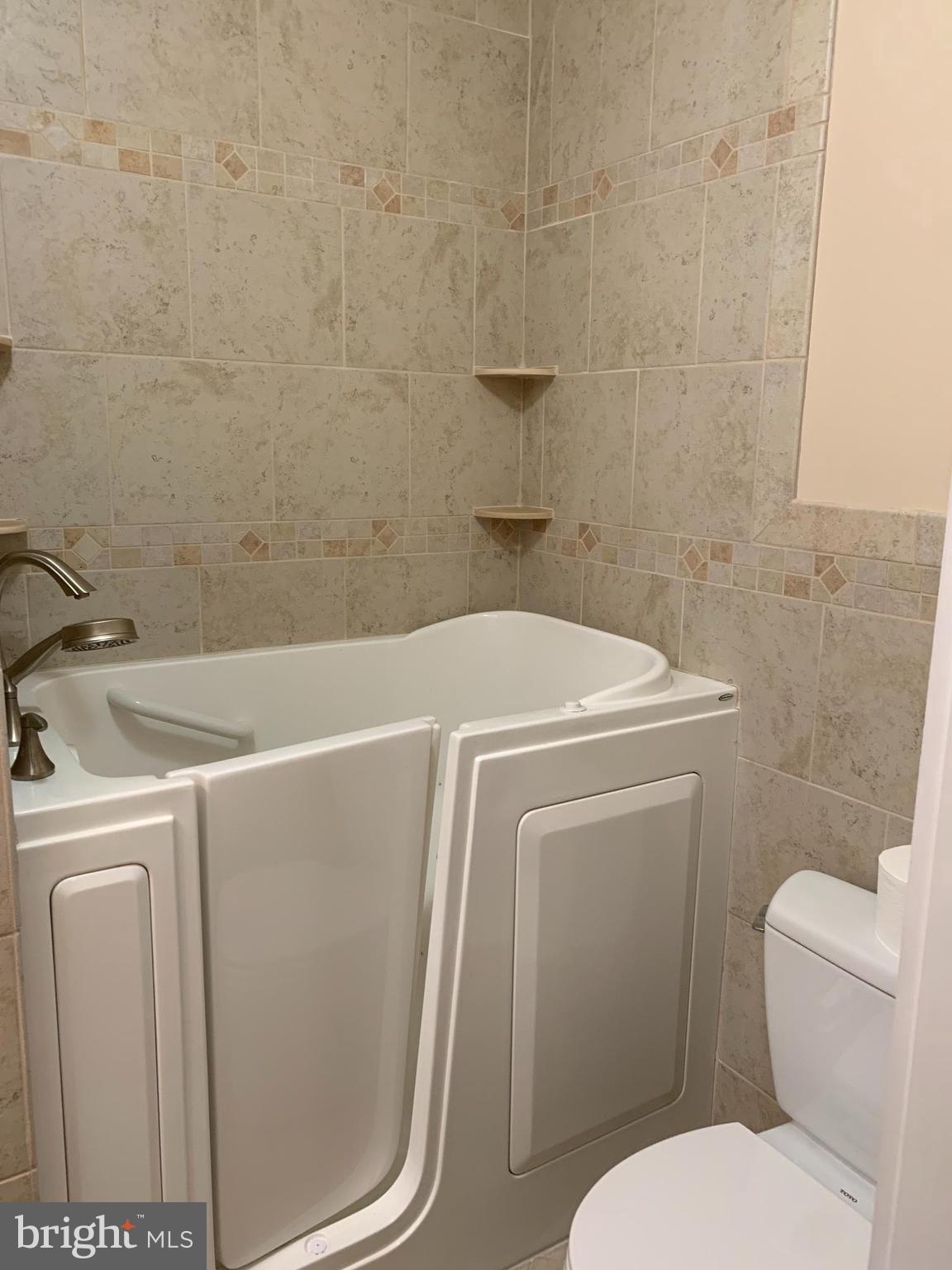 CALMES NECK ESTATES - Residential