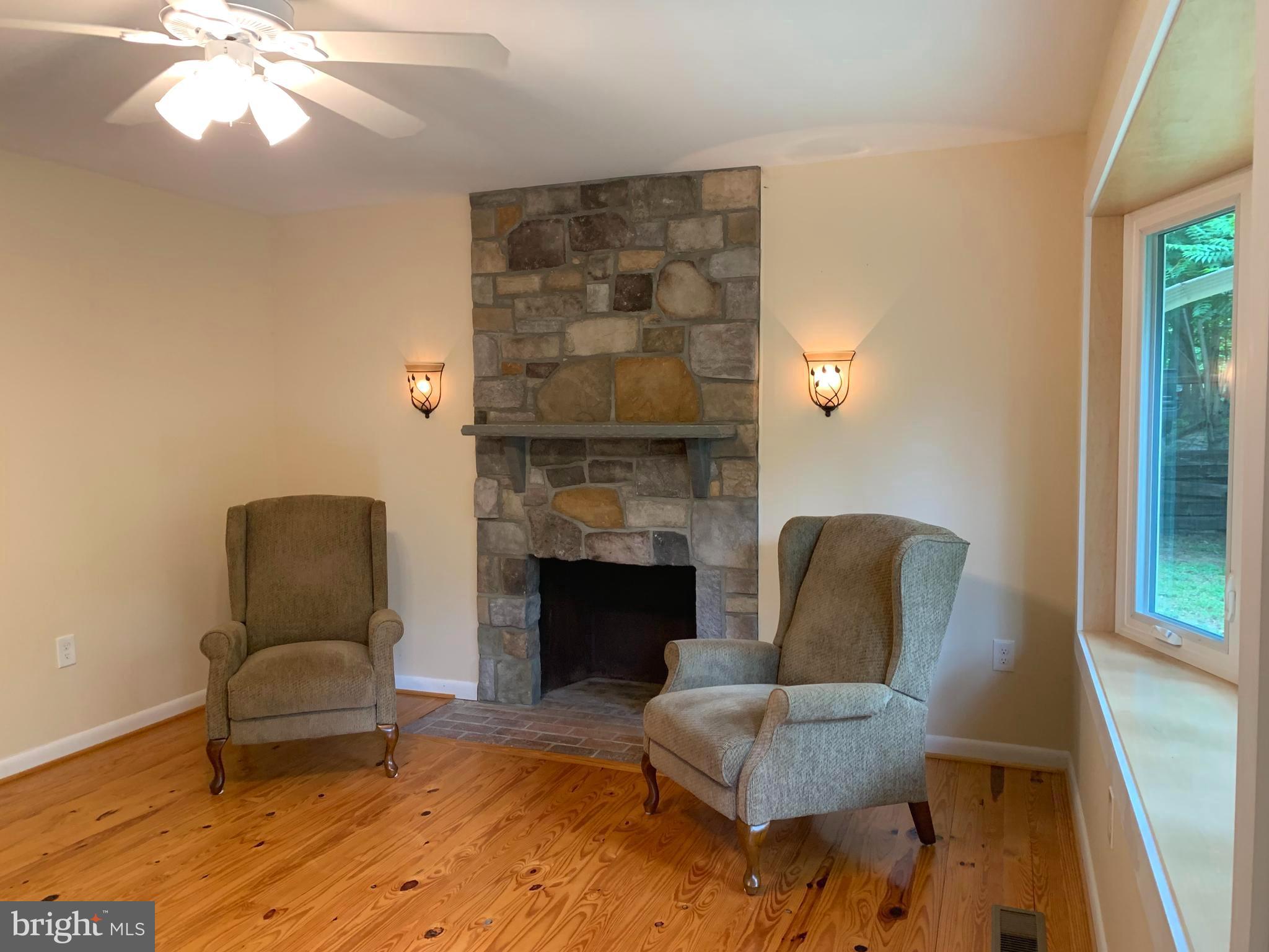 CALMES NECK ESTATES - Residential