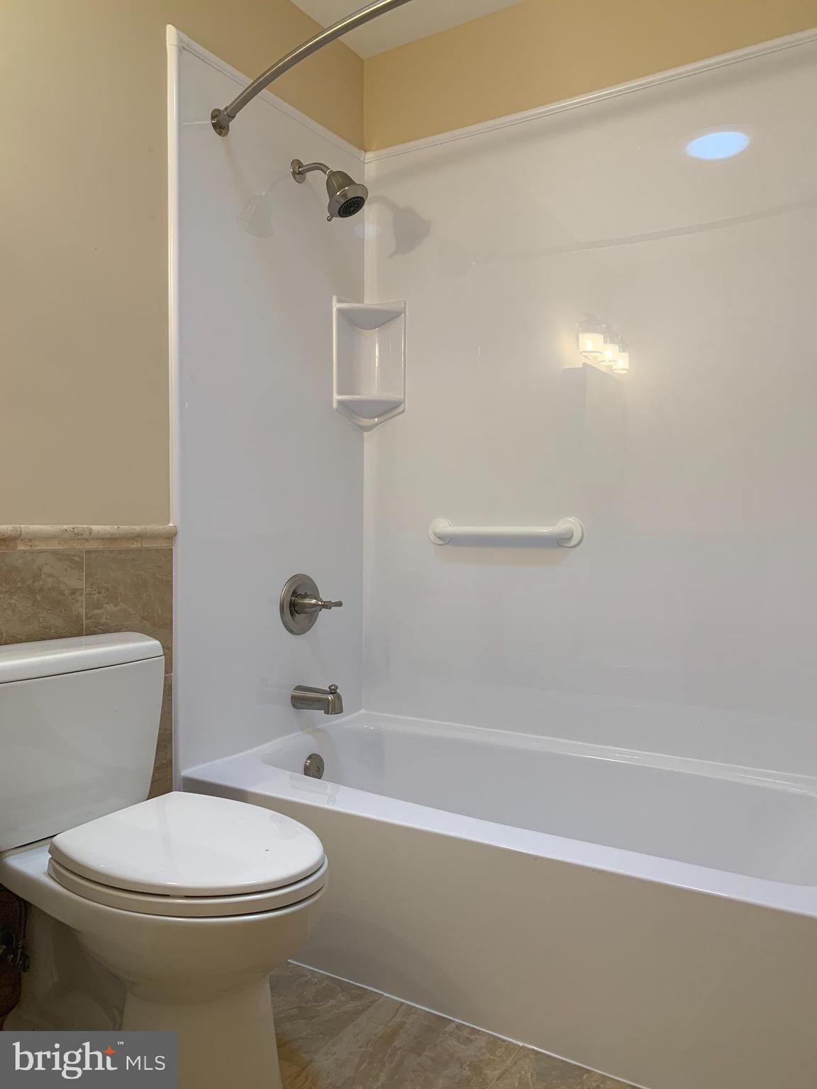 CALMES NECK ESTATES - Residential