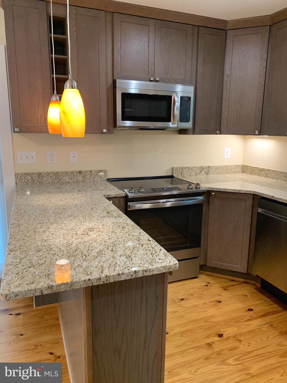 CALMES NECK ESTATES - Residential