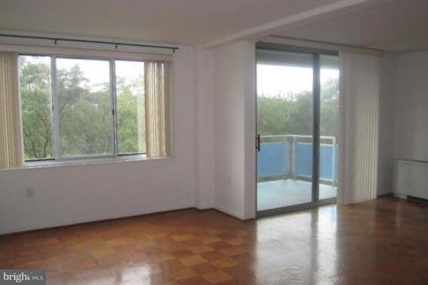 GROSVENOR PARK - Residential Lease