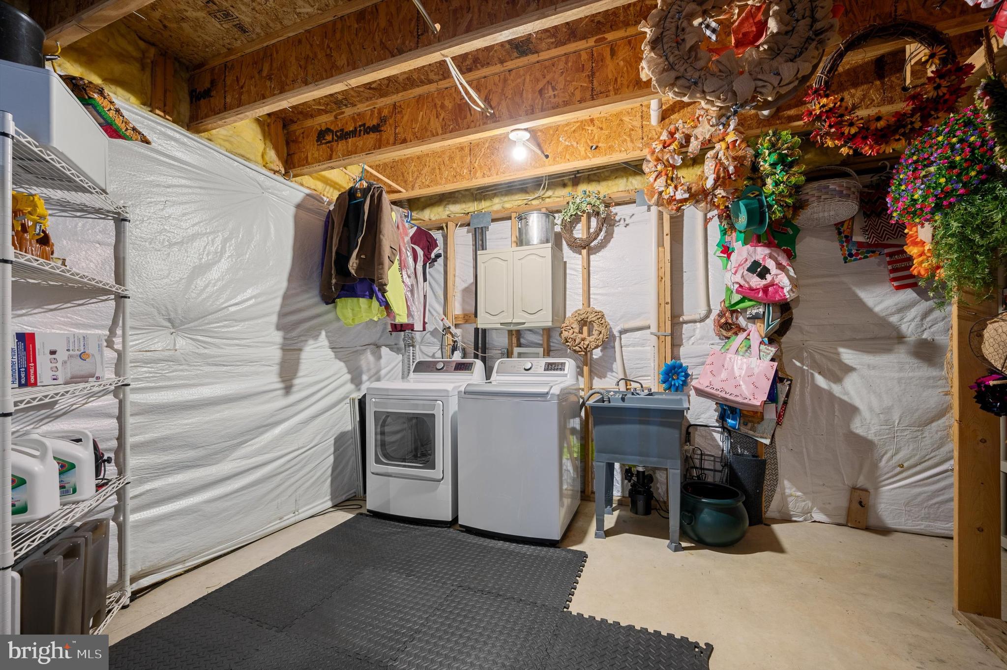 HIRST FARM - Residential