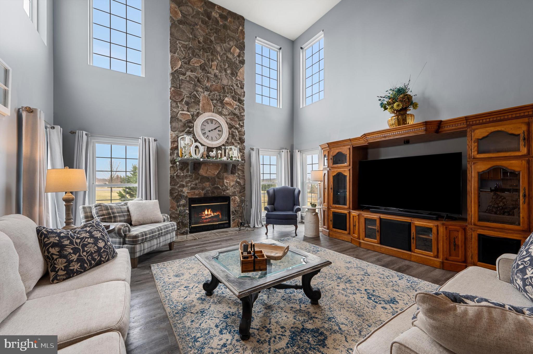 HIRST FARM - Residential