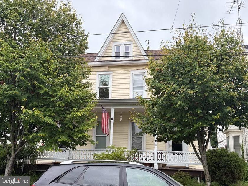 608 N MULBERRY STREET