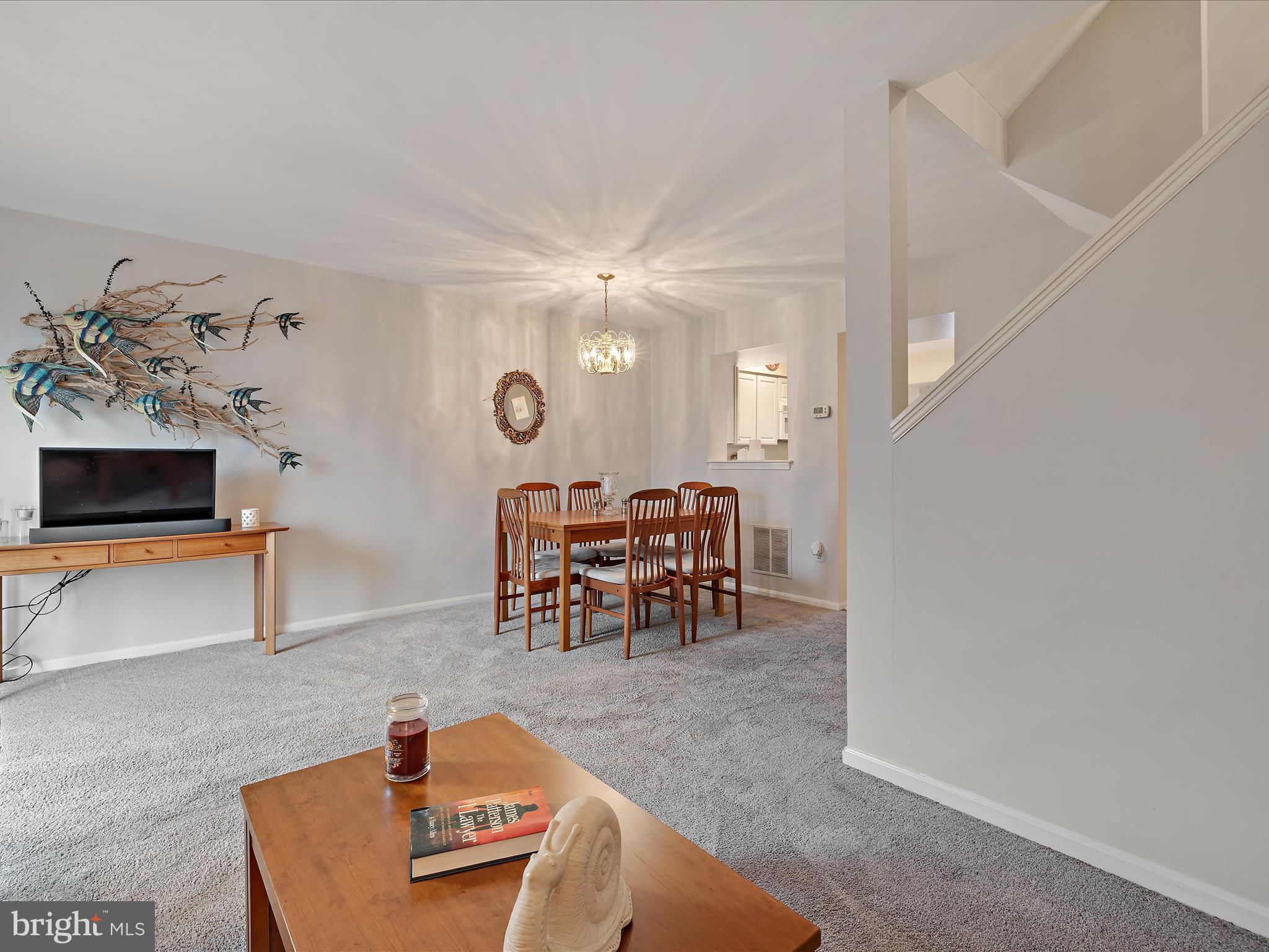 STONEY BEACH - Residential