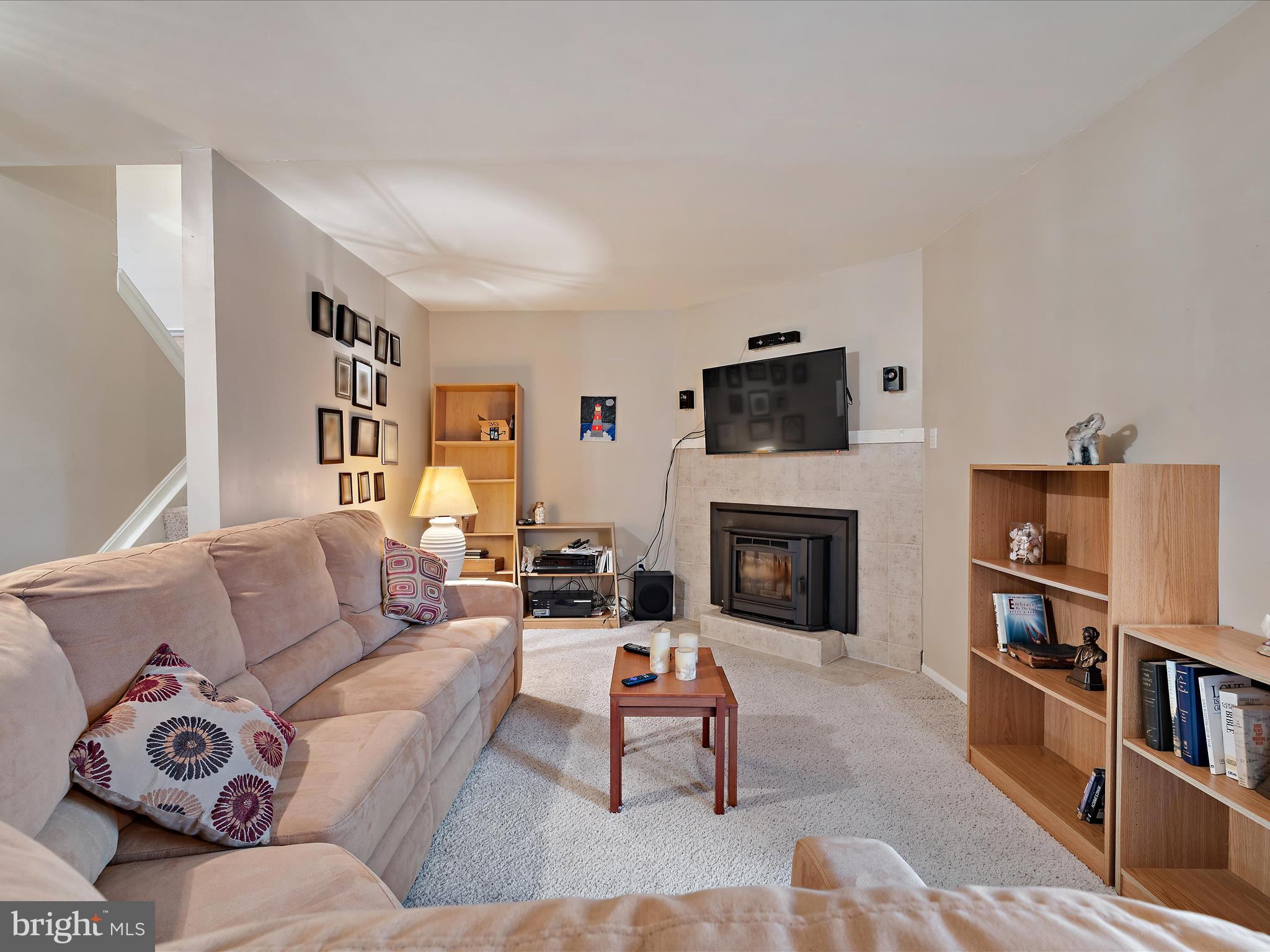 STONEY BEACH - Residential