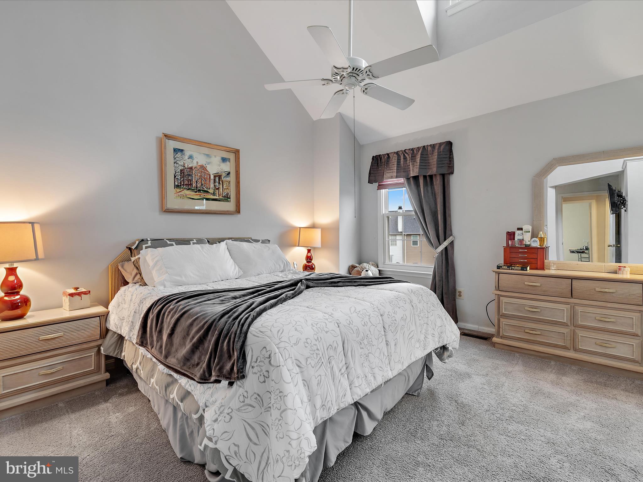 STONEY BEACH - Residential