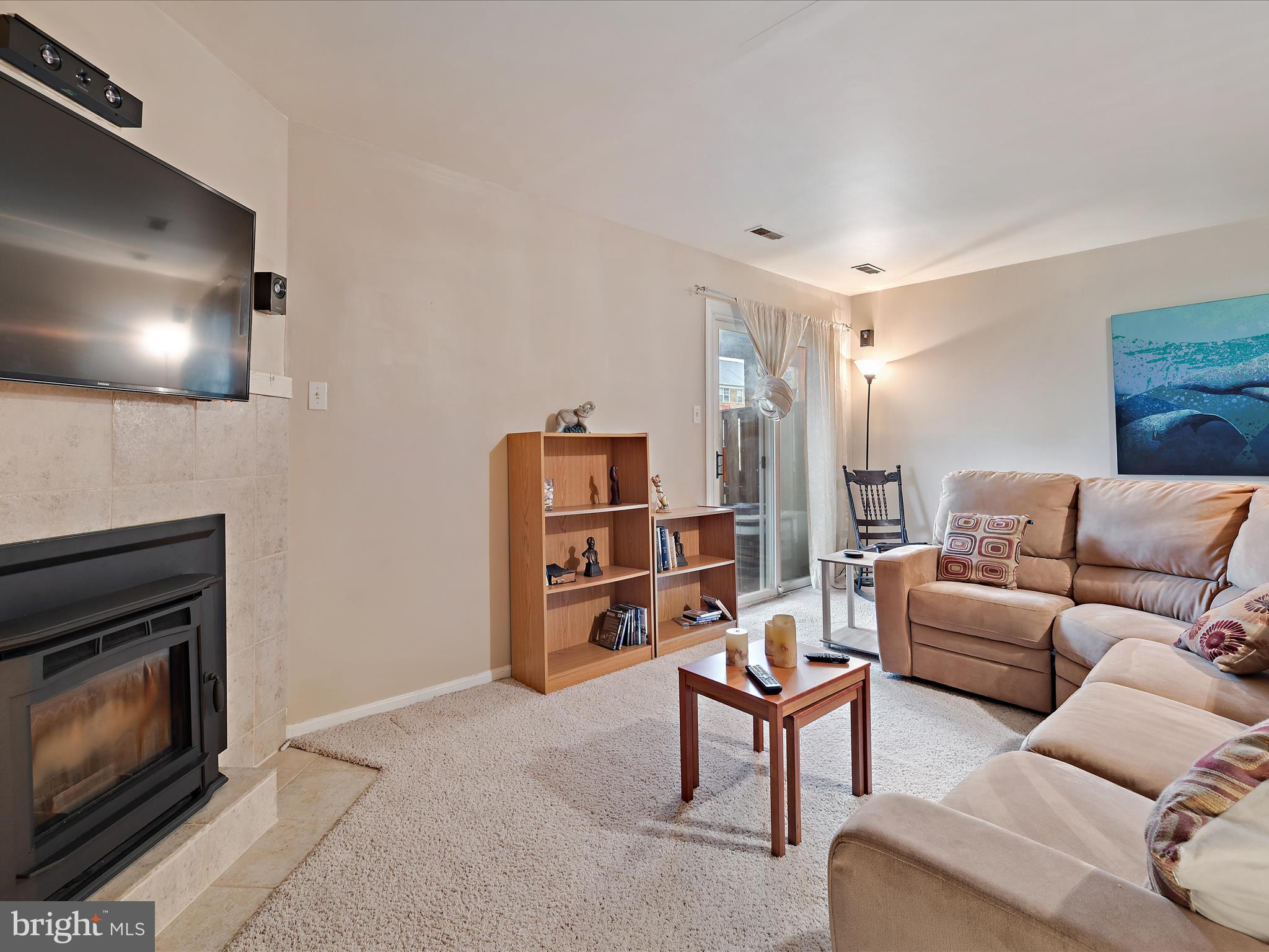 STONEY BEACH - Residential