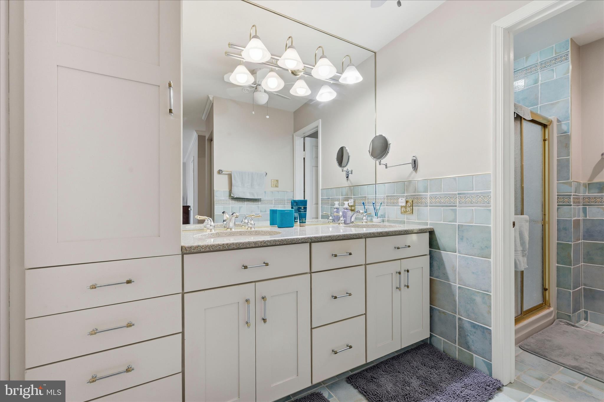 PINEBROOK - Residential