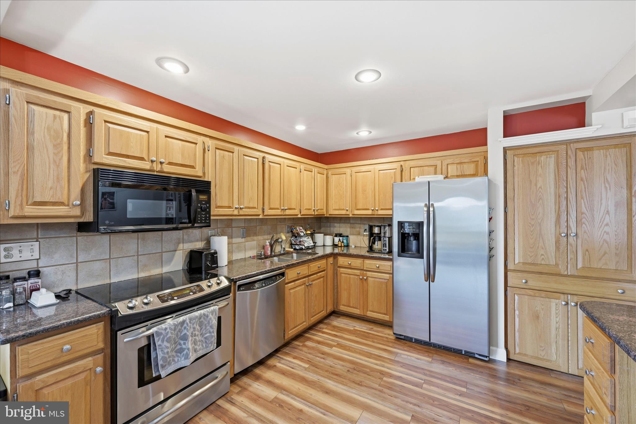 PINEBROOK - Residential